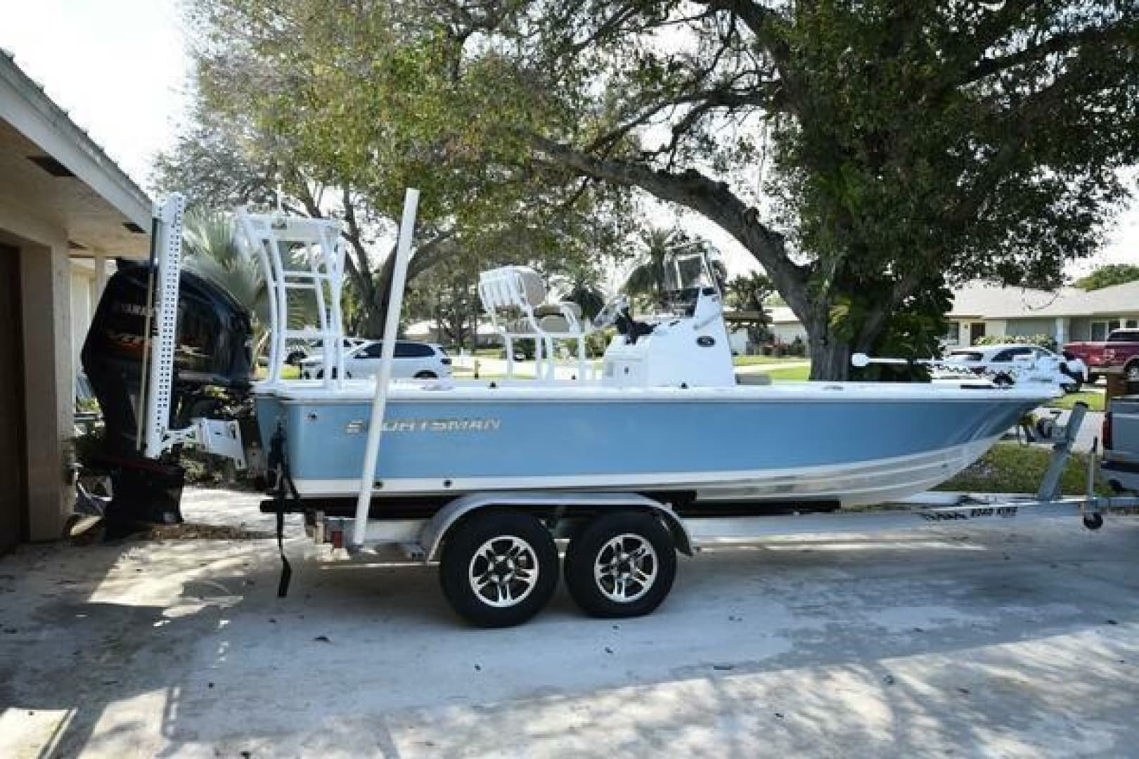 2018 Sportsman Tournament 214 Bay Boat