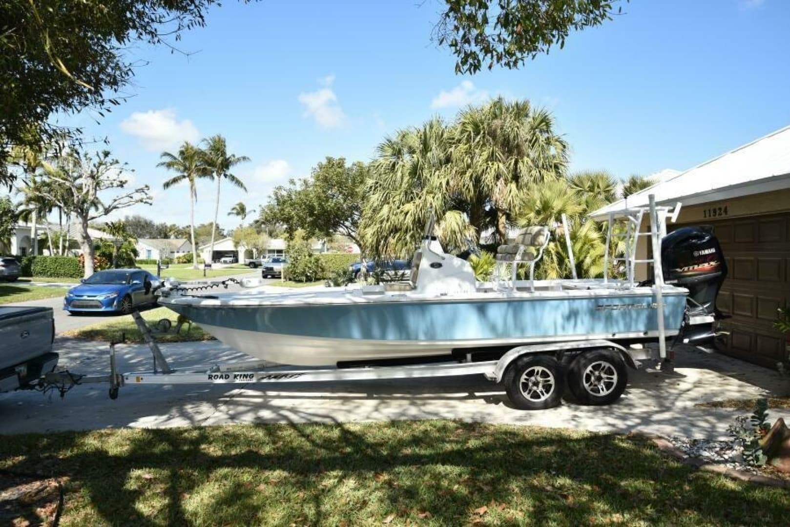 2018 Sportsman Tournament 214 Bay Boat