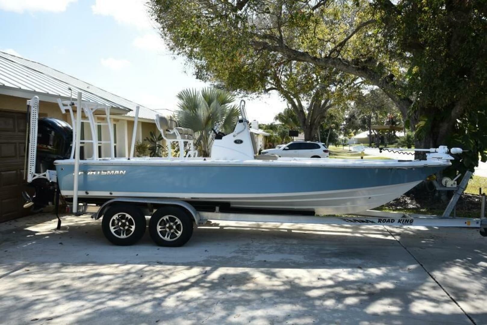 2018 Sportsman Tournament 214 Bay Boat