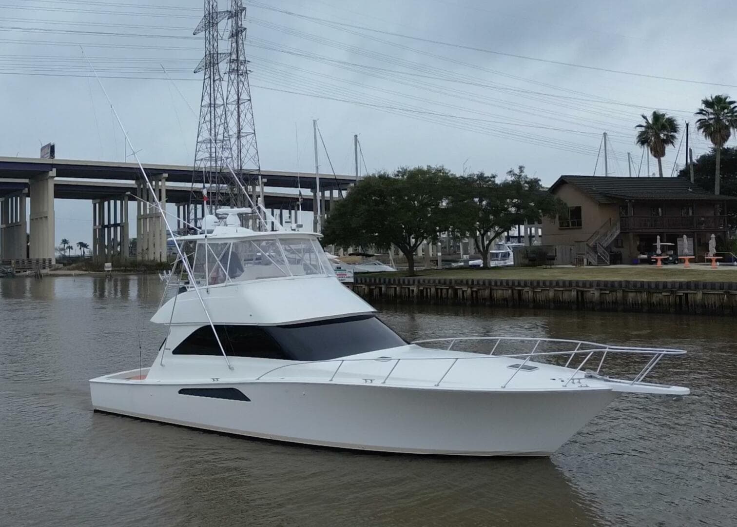 2007 Viking 45 Convertible Bad Habits