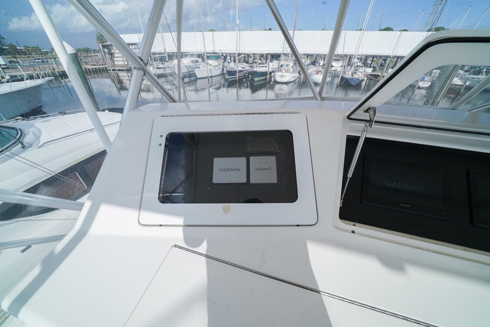 2007 Viking 45 Convertible Bad Habits