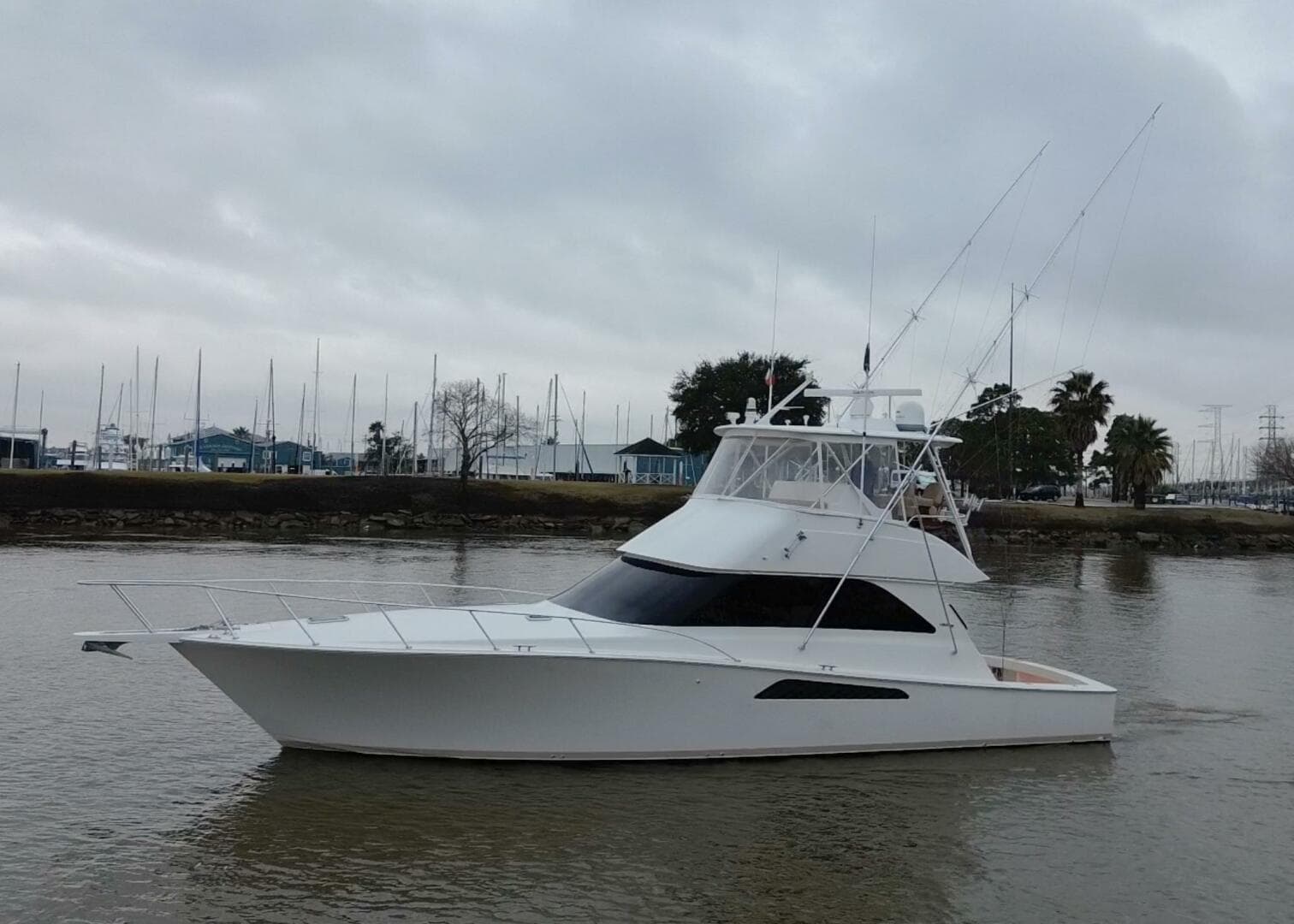 2007 Viking 45 Convertible Bad Habits