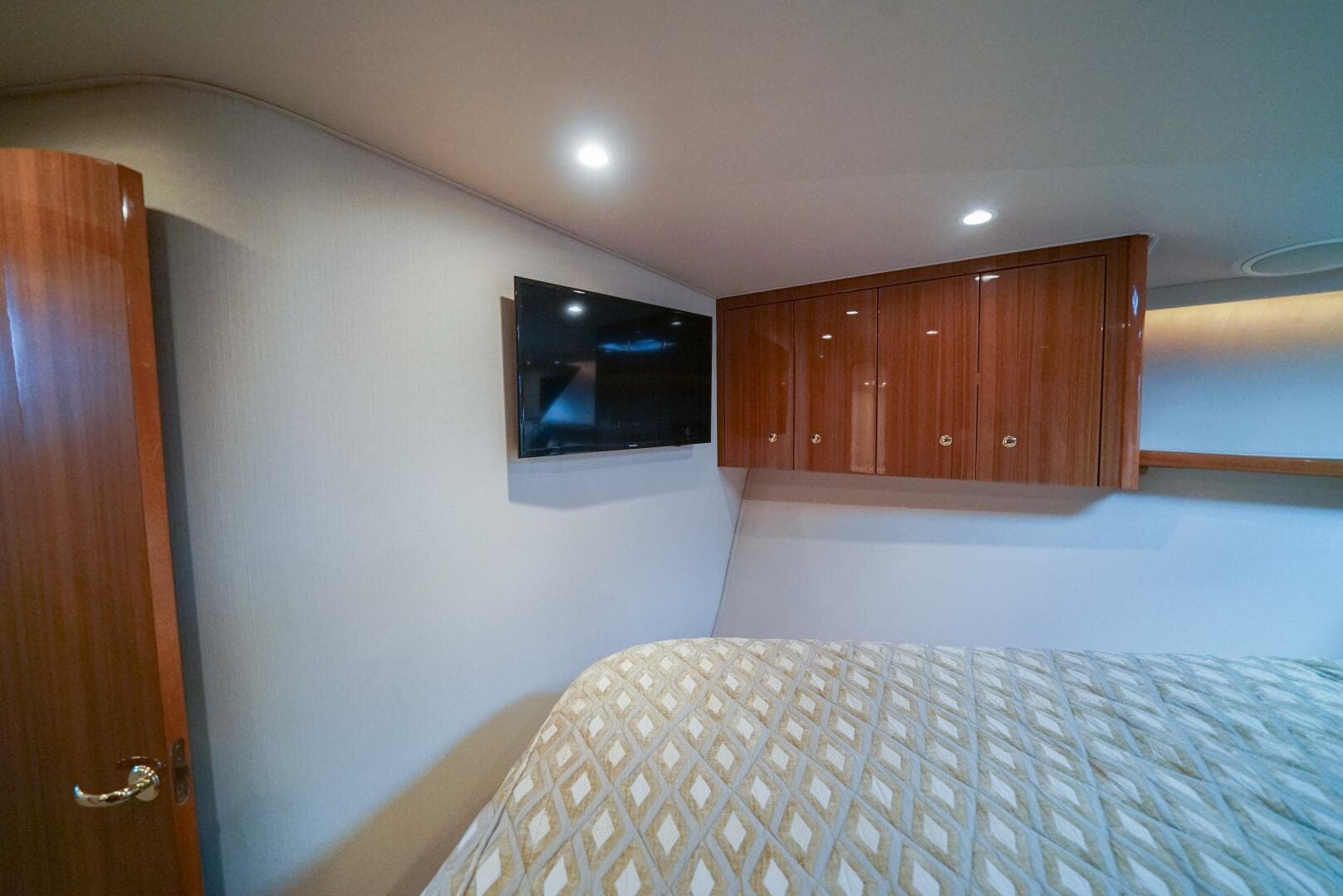 2007 Viking 45 Convertible Bad Habits