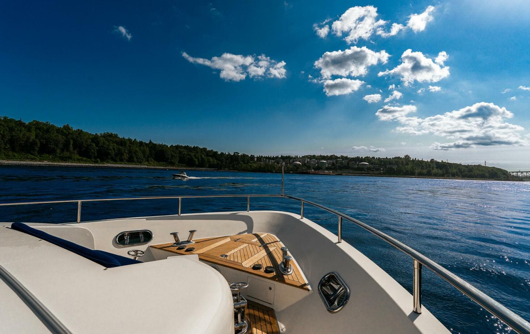 2007 Mystica Skylounge