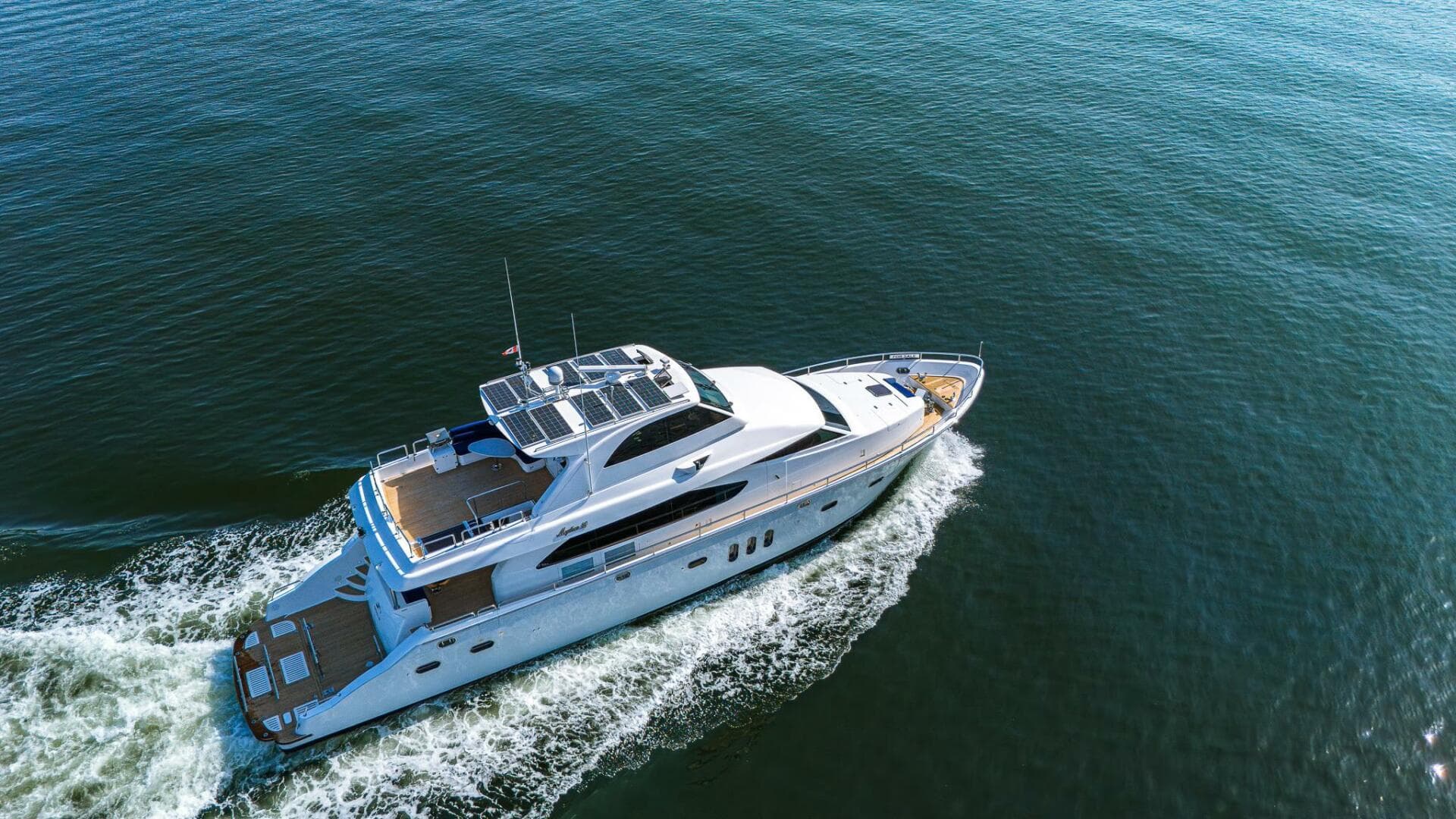 2007 Mystica Skylounge