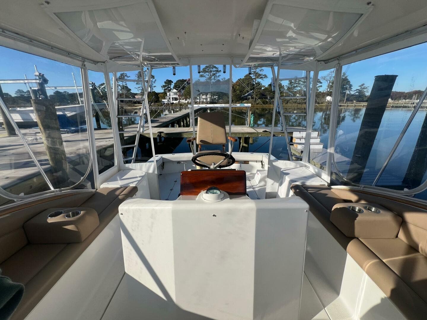 1998 Jersey Cape 36 Express