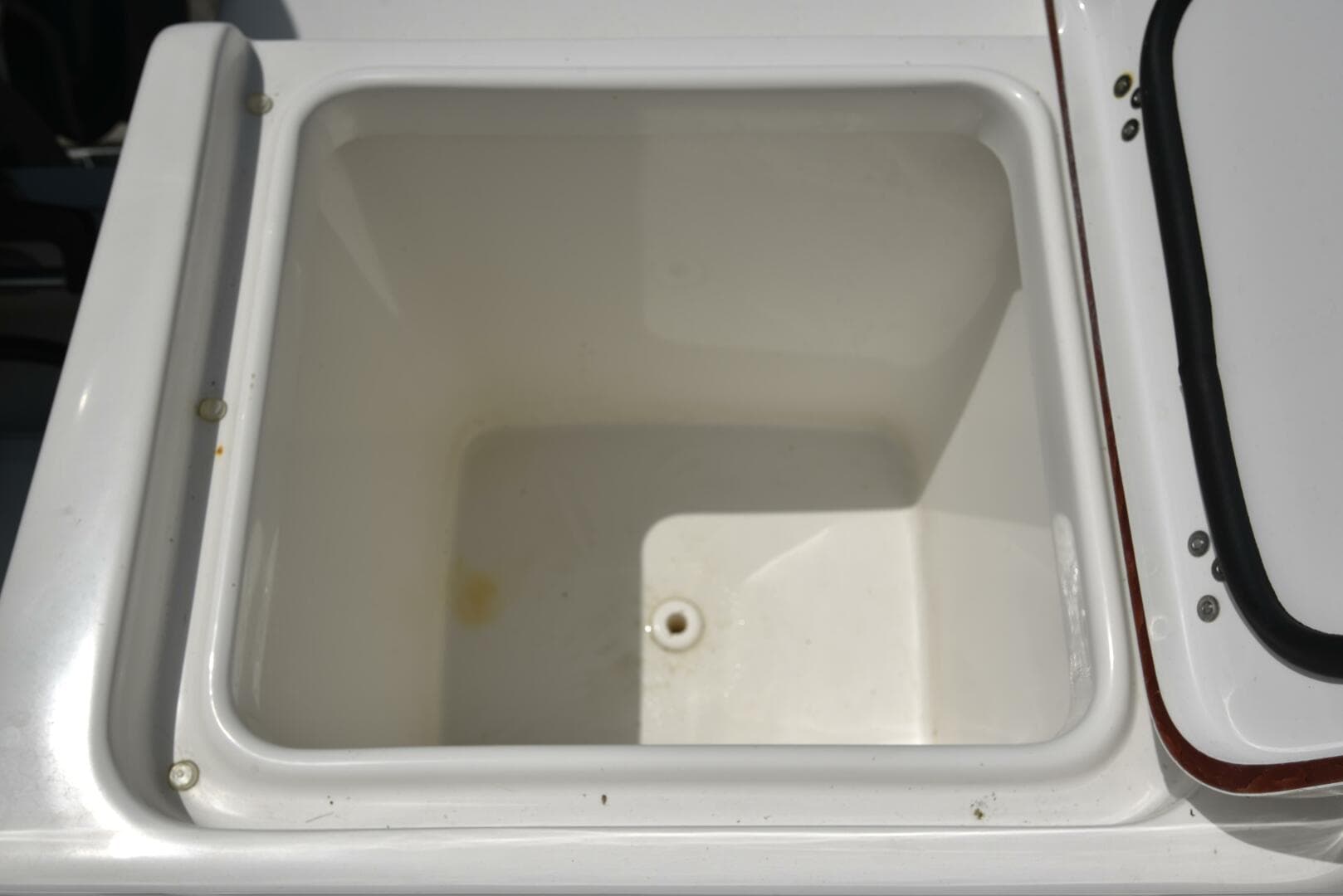 2023 Sea Pro 239 Deep V DLX