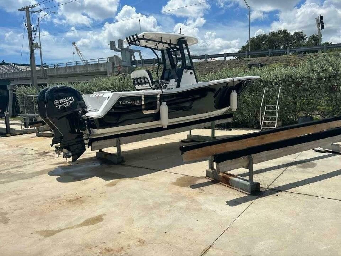 2023 Tidewater 256 CC Adventure