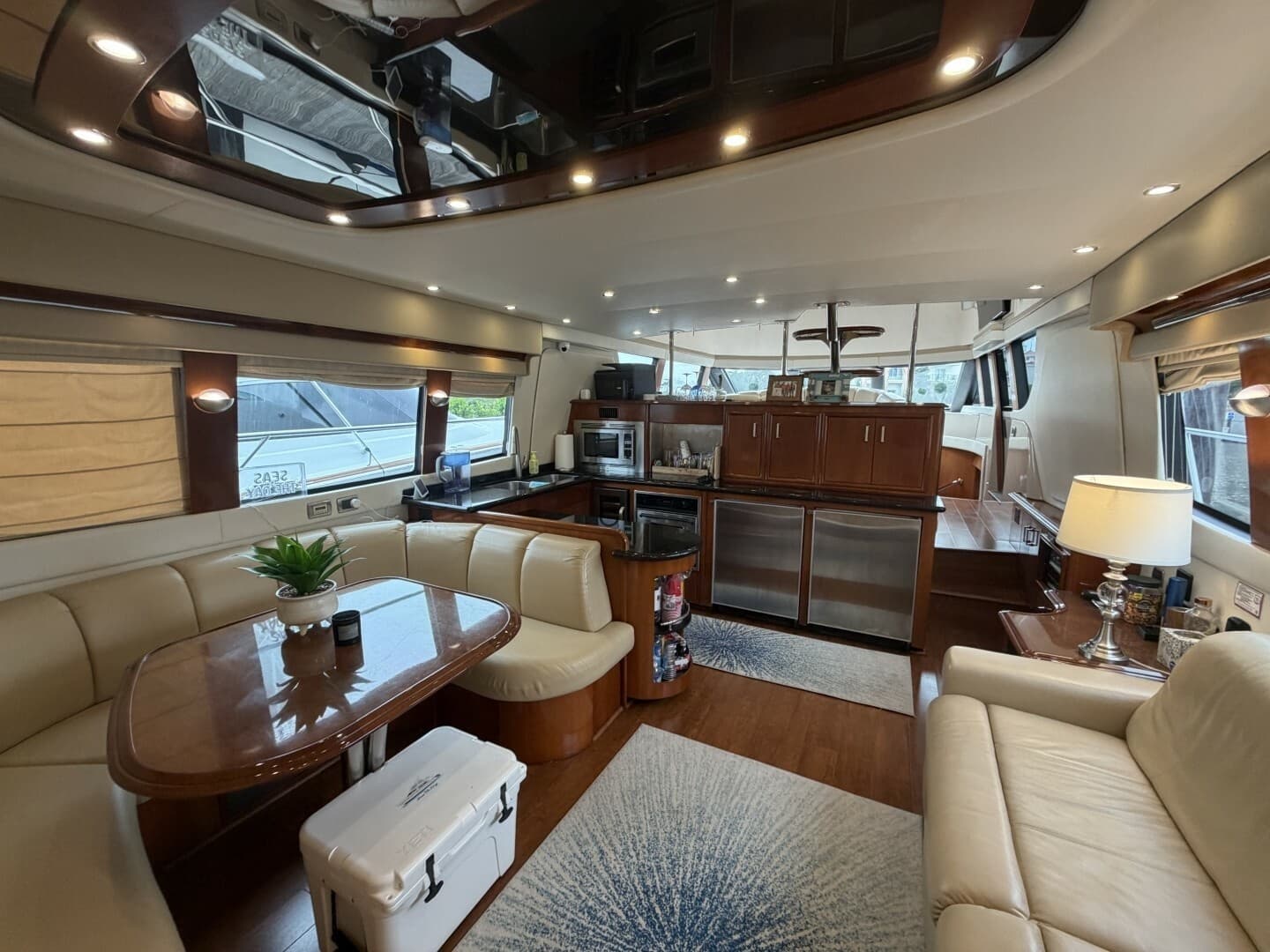 2006 Carver 56 VOYAGER