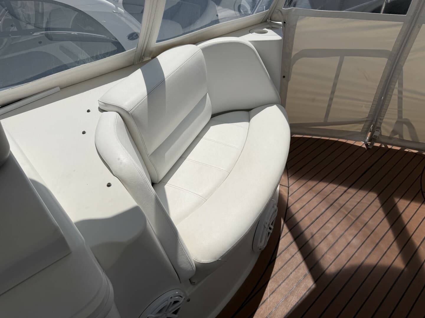 2006 Carver 56 VOYAGER