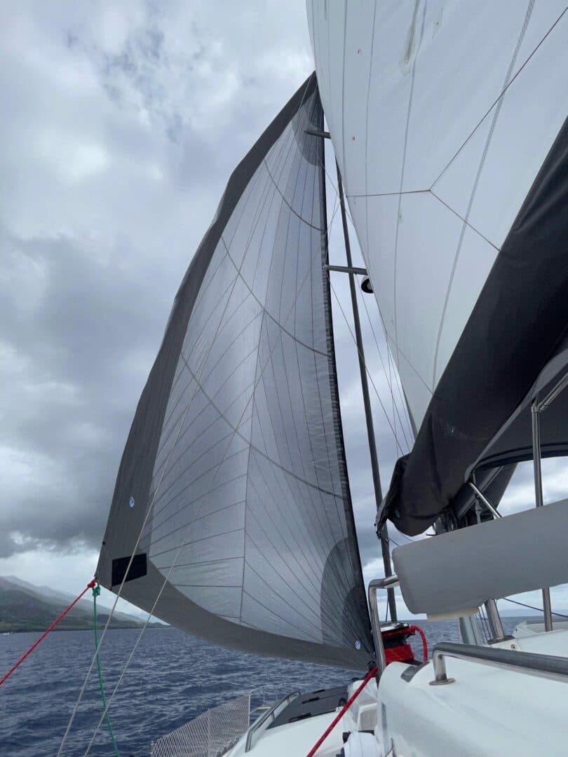 2010-lagoon-440-sail-9322643-20240529094931188-1_XLARGE.jpg