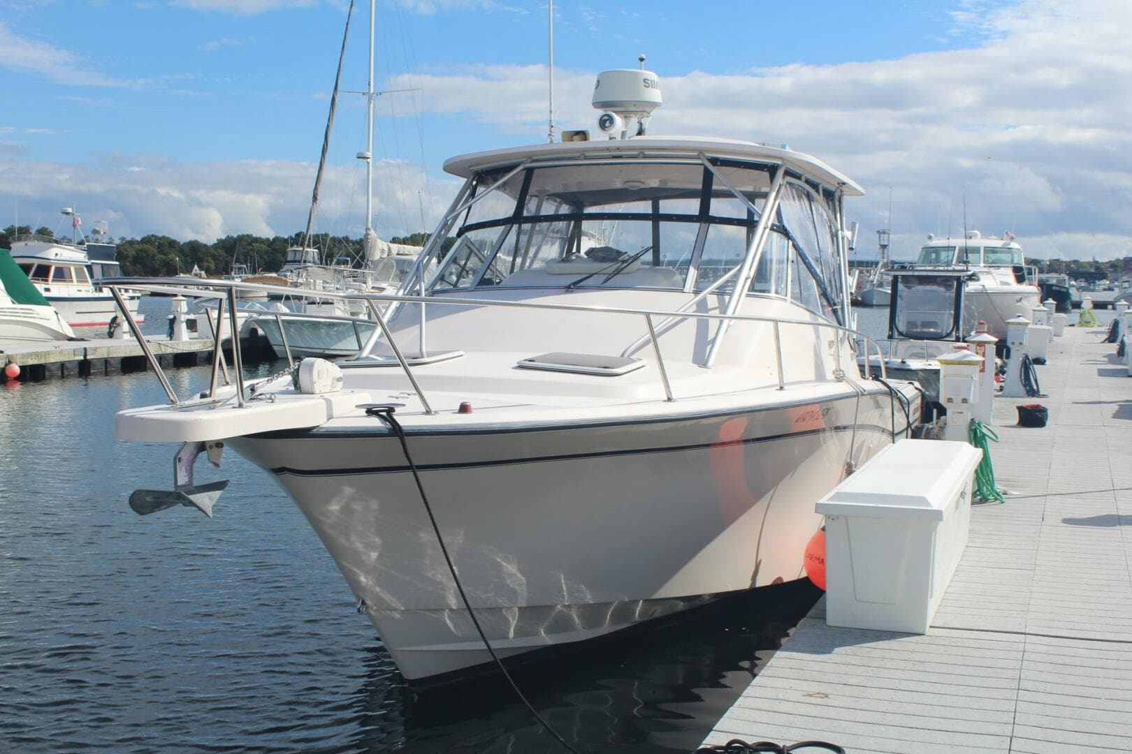 2001 Grady-White 330 Express