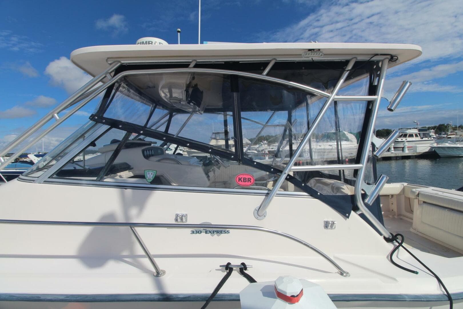 2001 Grady-White 330 Express