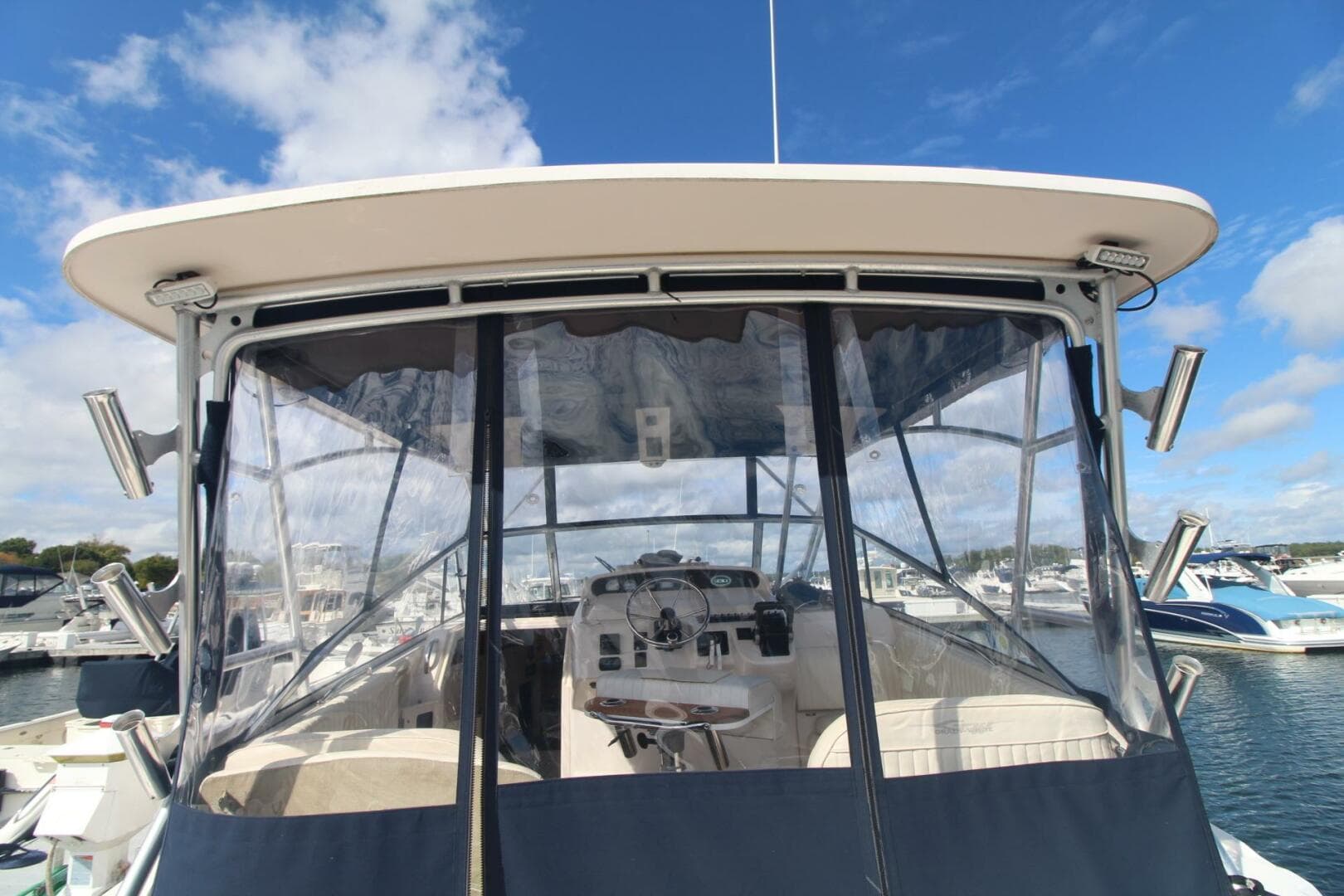 2001 Grady-White 330 Express