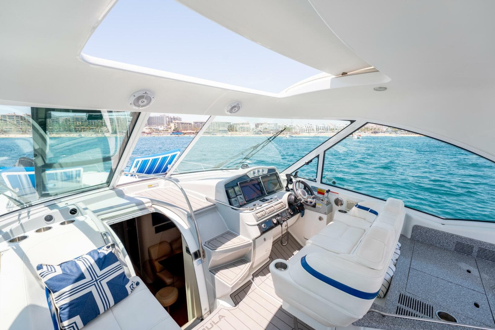 2007 Formula 45 Yacht