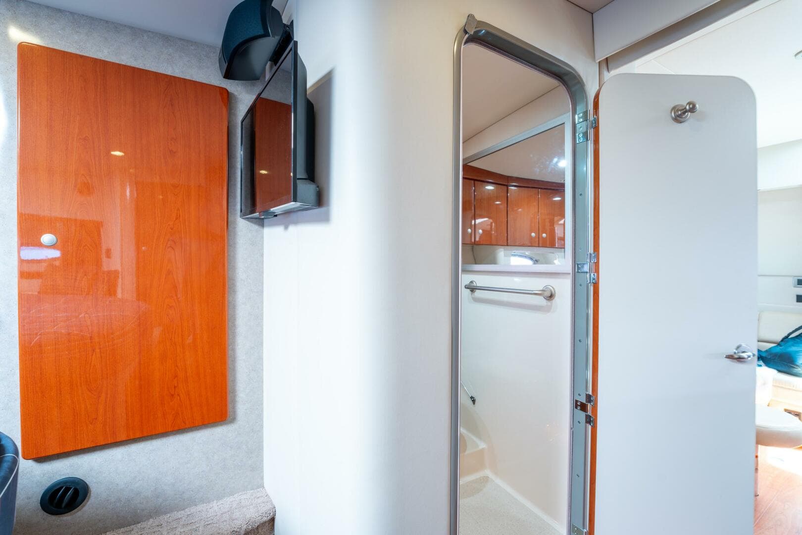 2007 Formula 45 Yacht