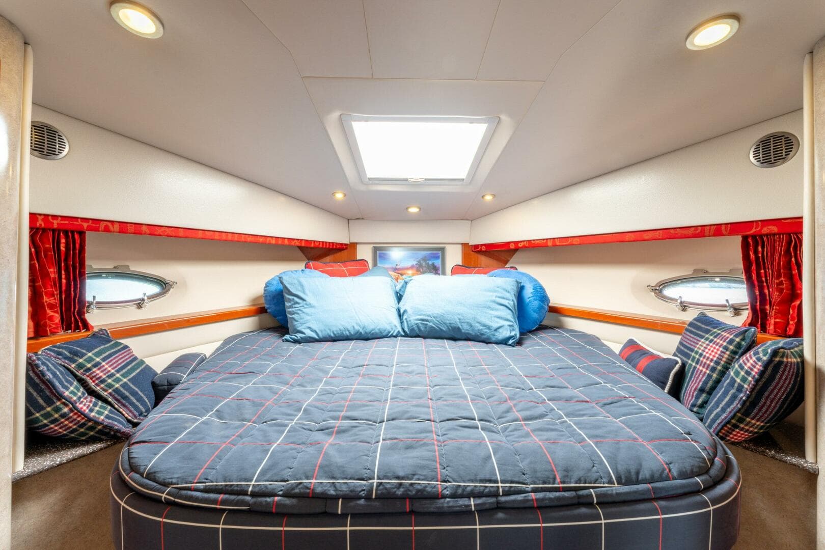 2007 Formula 45 Yacht