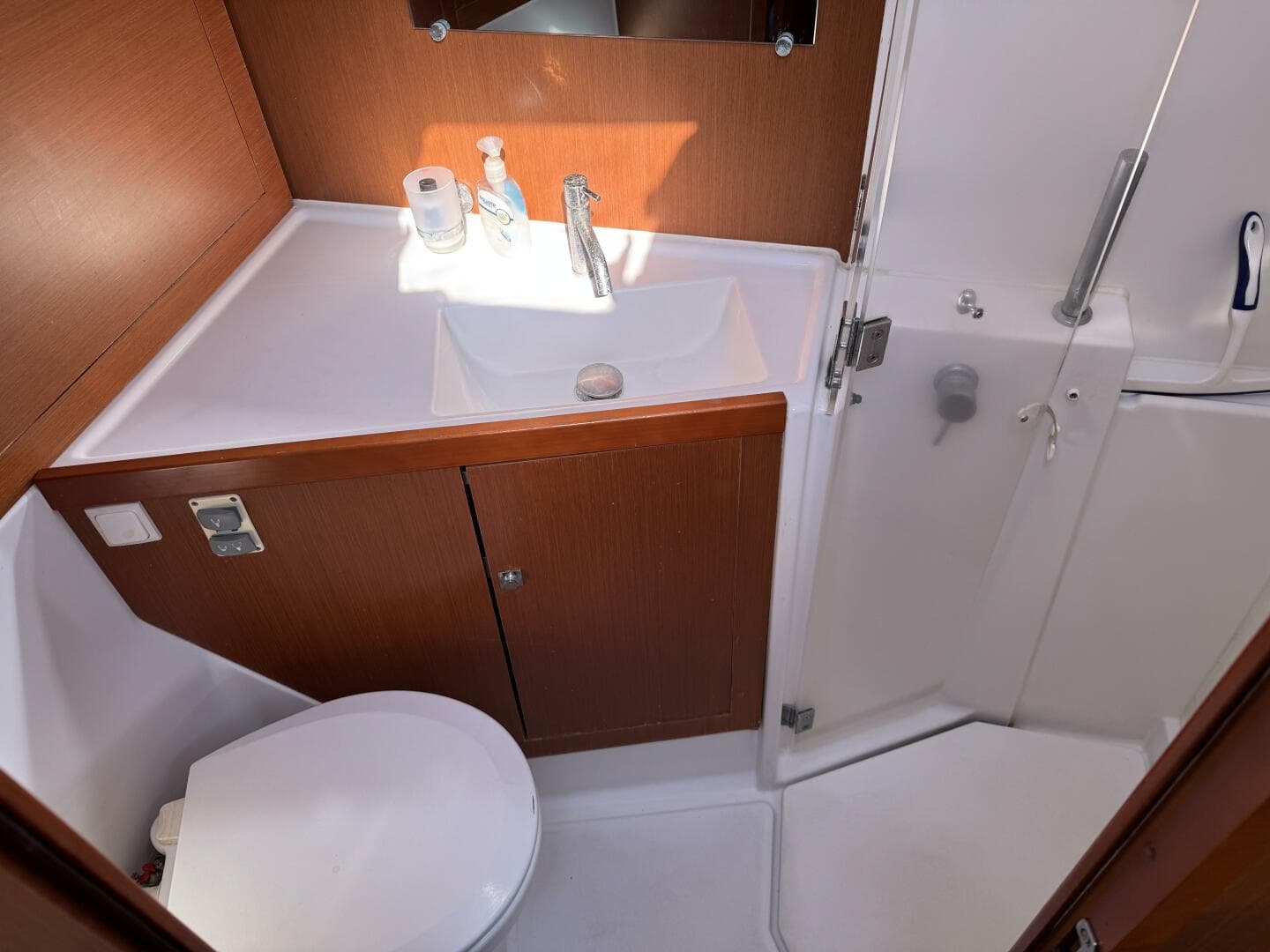 2015 Beneteau Oceanis 45