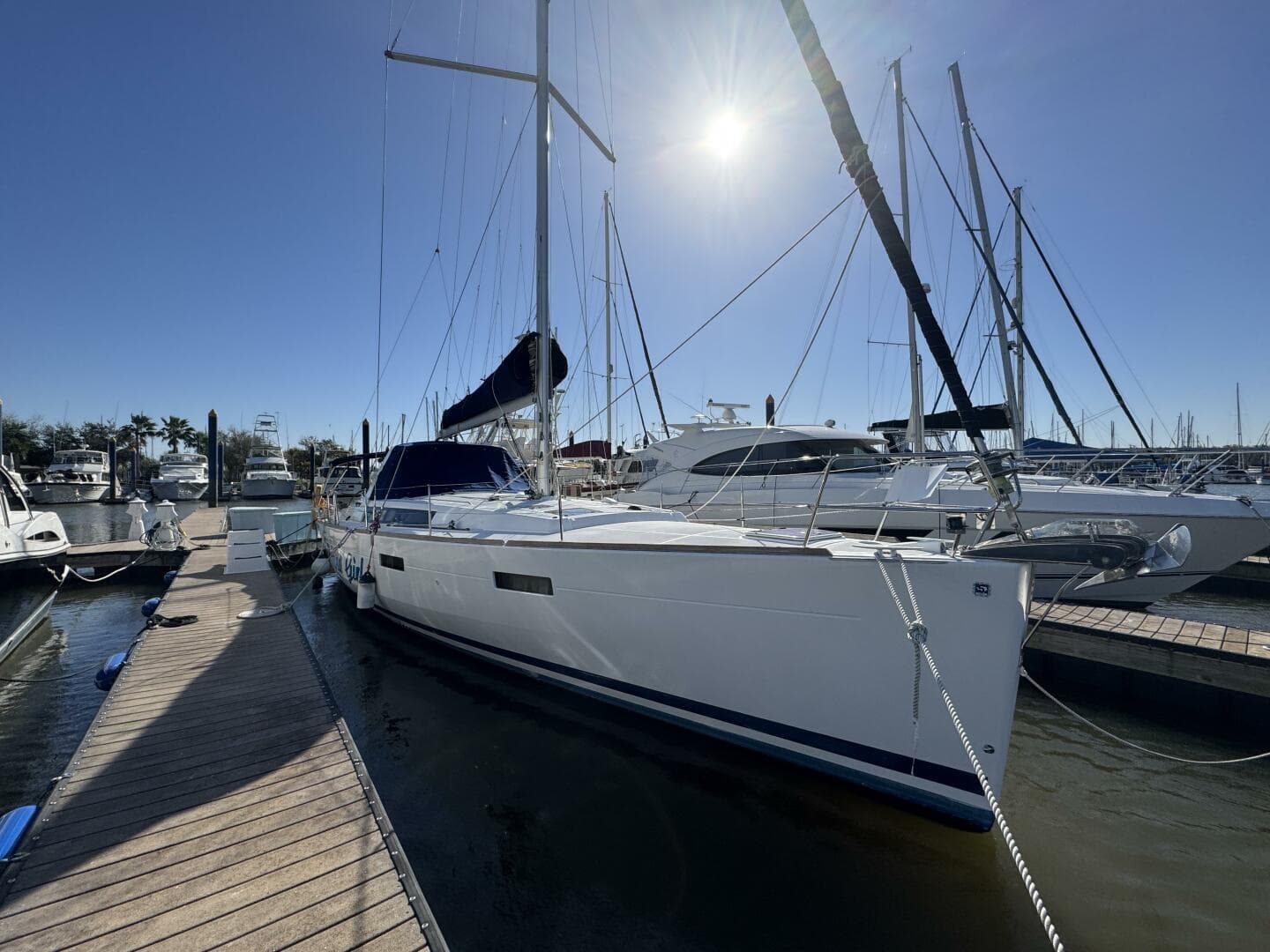 2015 Beneteau Oceanis 45