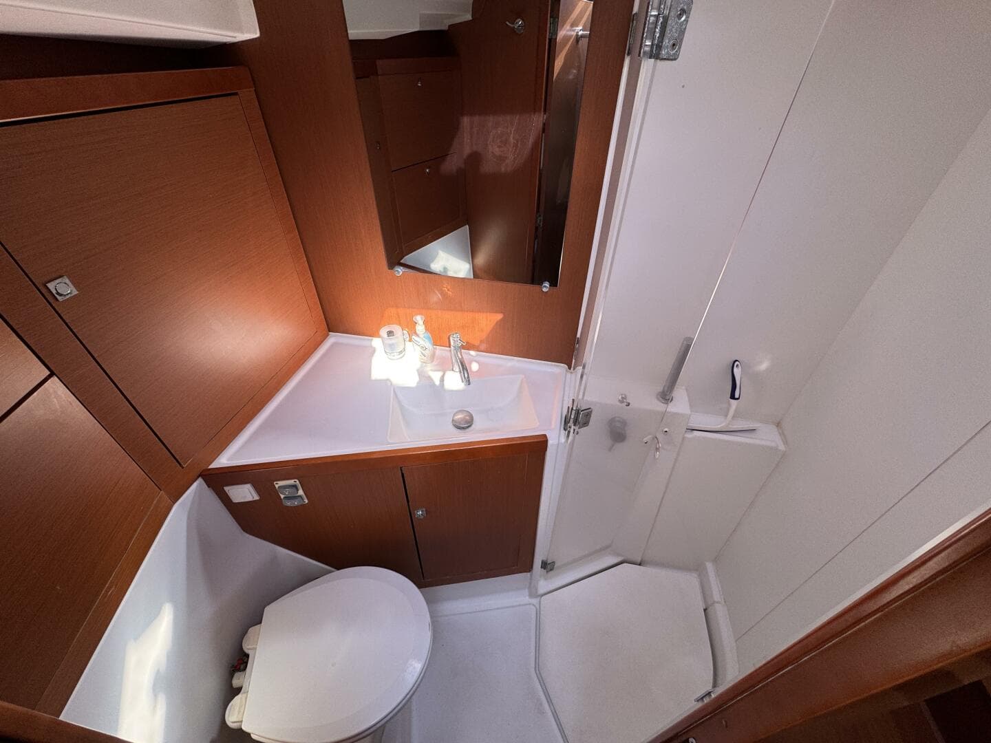 2015 Beneteau Oceanis 45