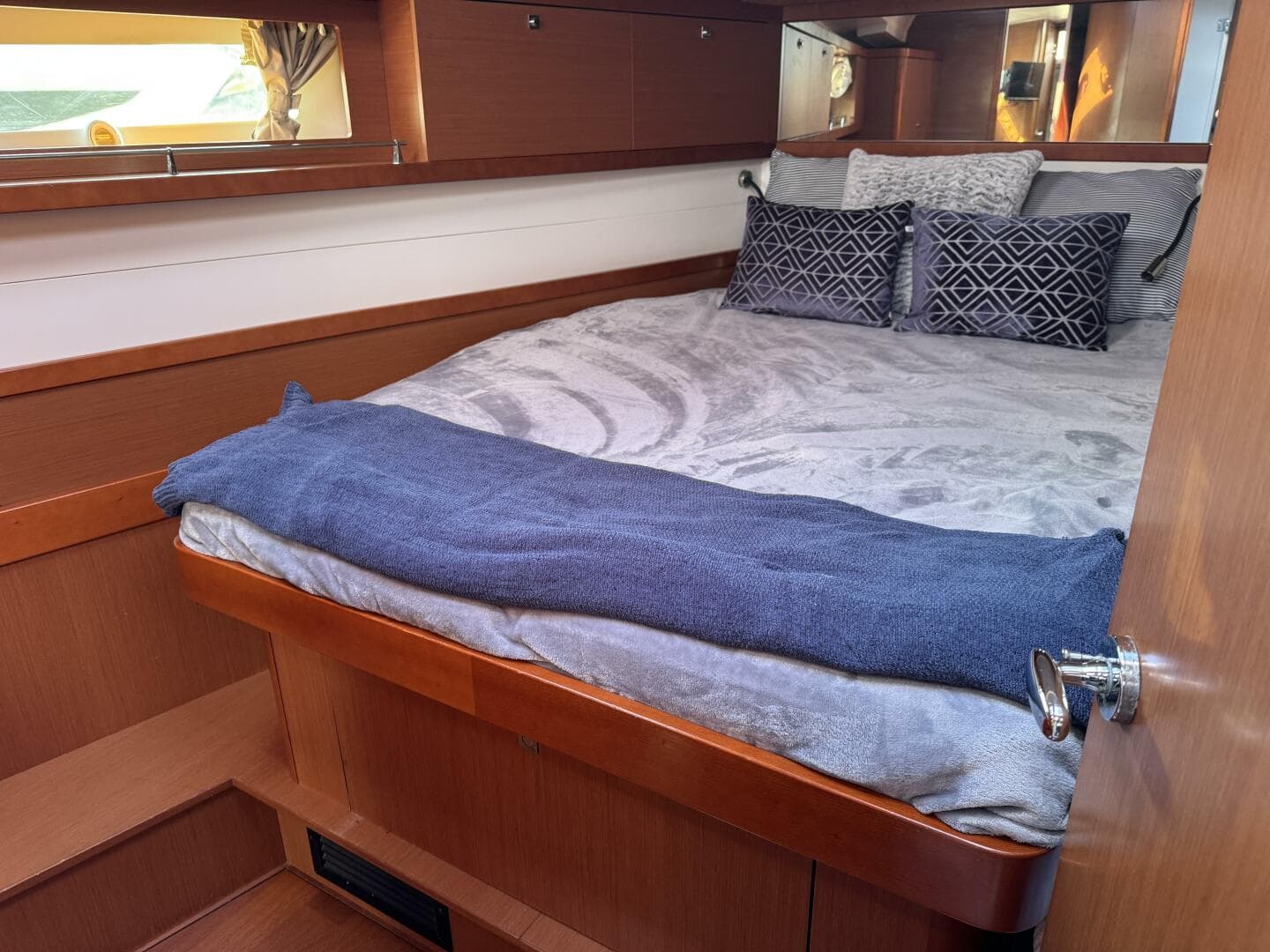 2015 Beneteau Oceanis 45