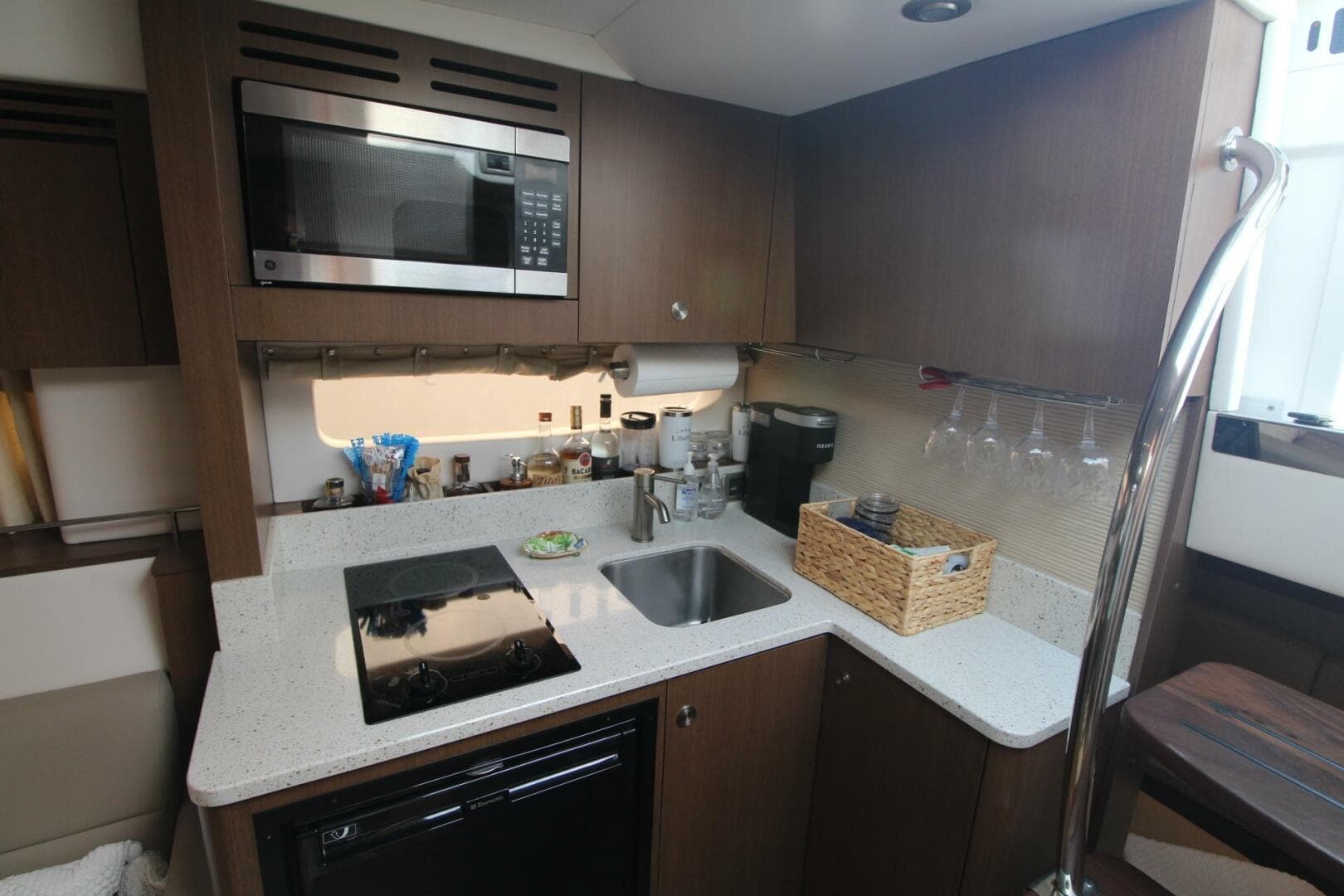 2014 Sea Ray 350 Sundancer