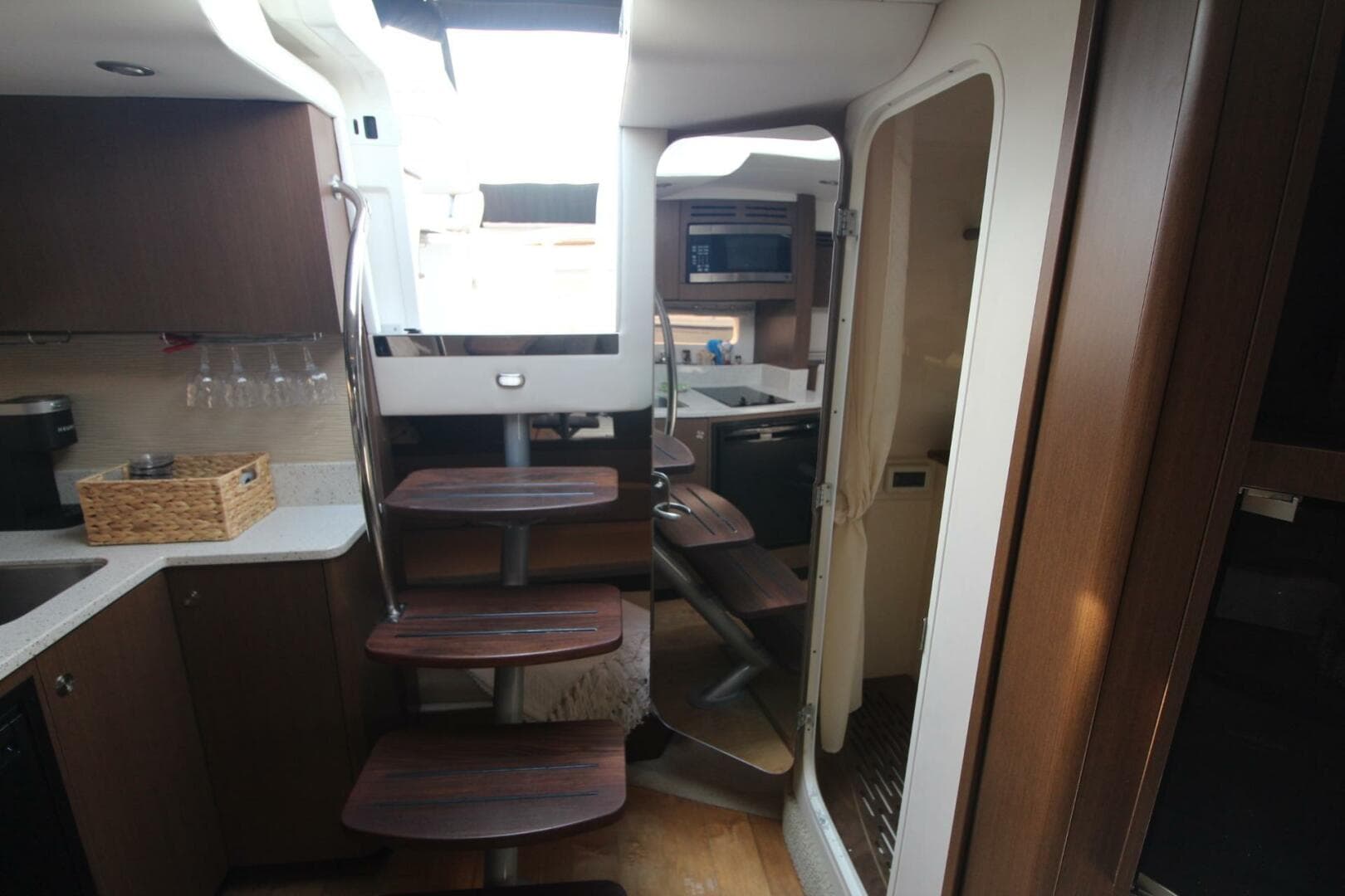 2014 Sea Ray 350 Sundancer