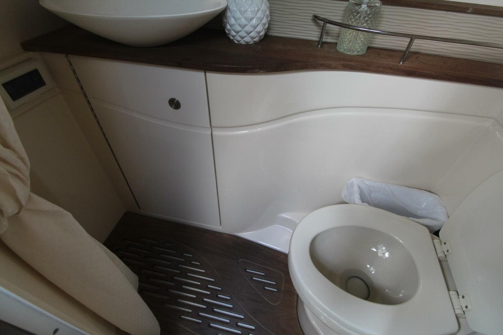 2014 Sea Ray 350 Sundancer