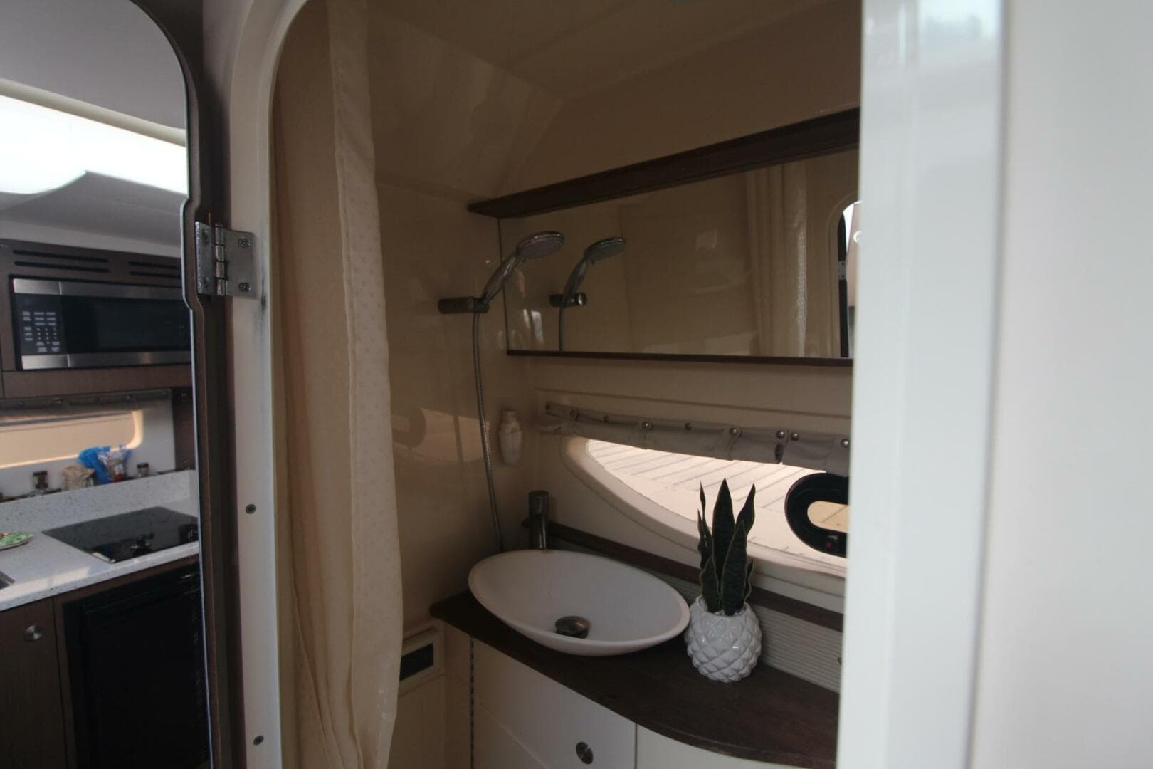 2014 Sea Ray 350 Sundancer