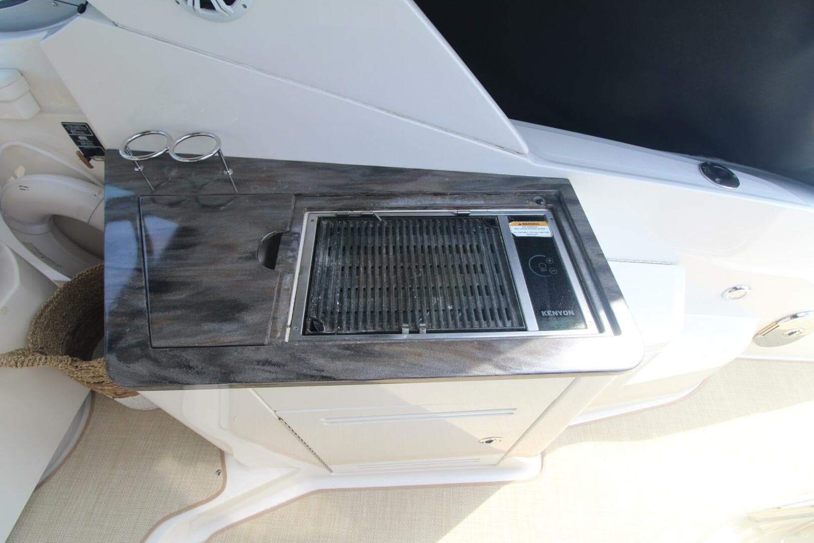 2014 Sea Ray 350 Sundancer