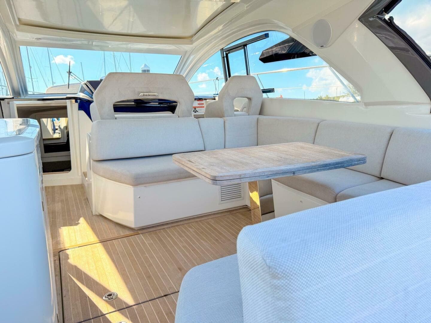 2021 Beneteau Gran Turismo 41
