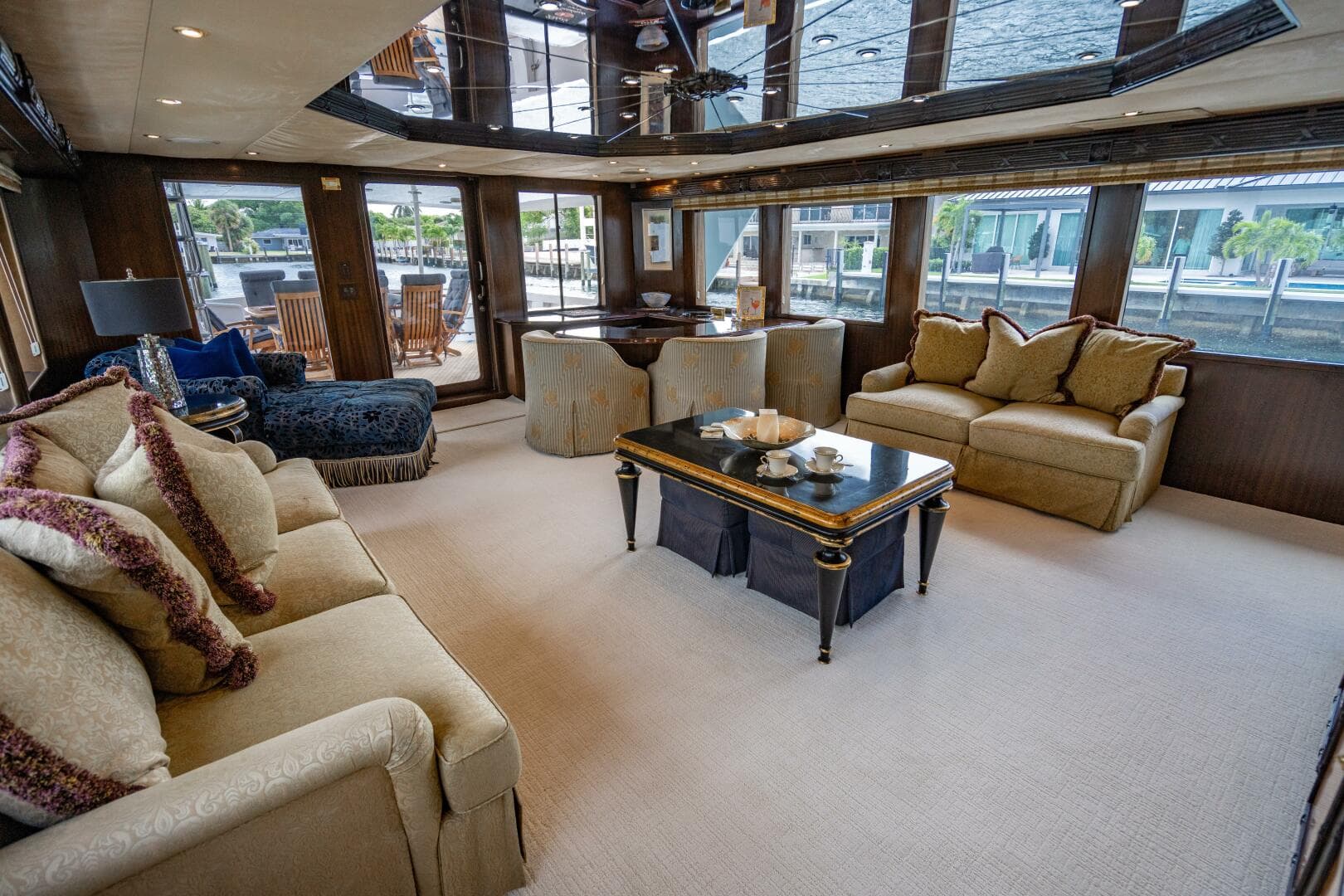 2001 Hatteras 100 Motor Yacht