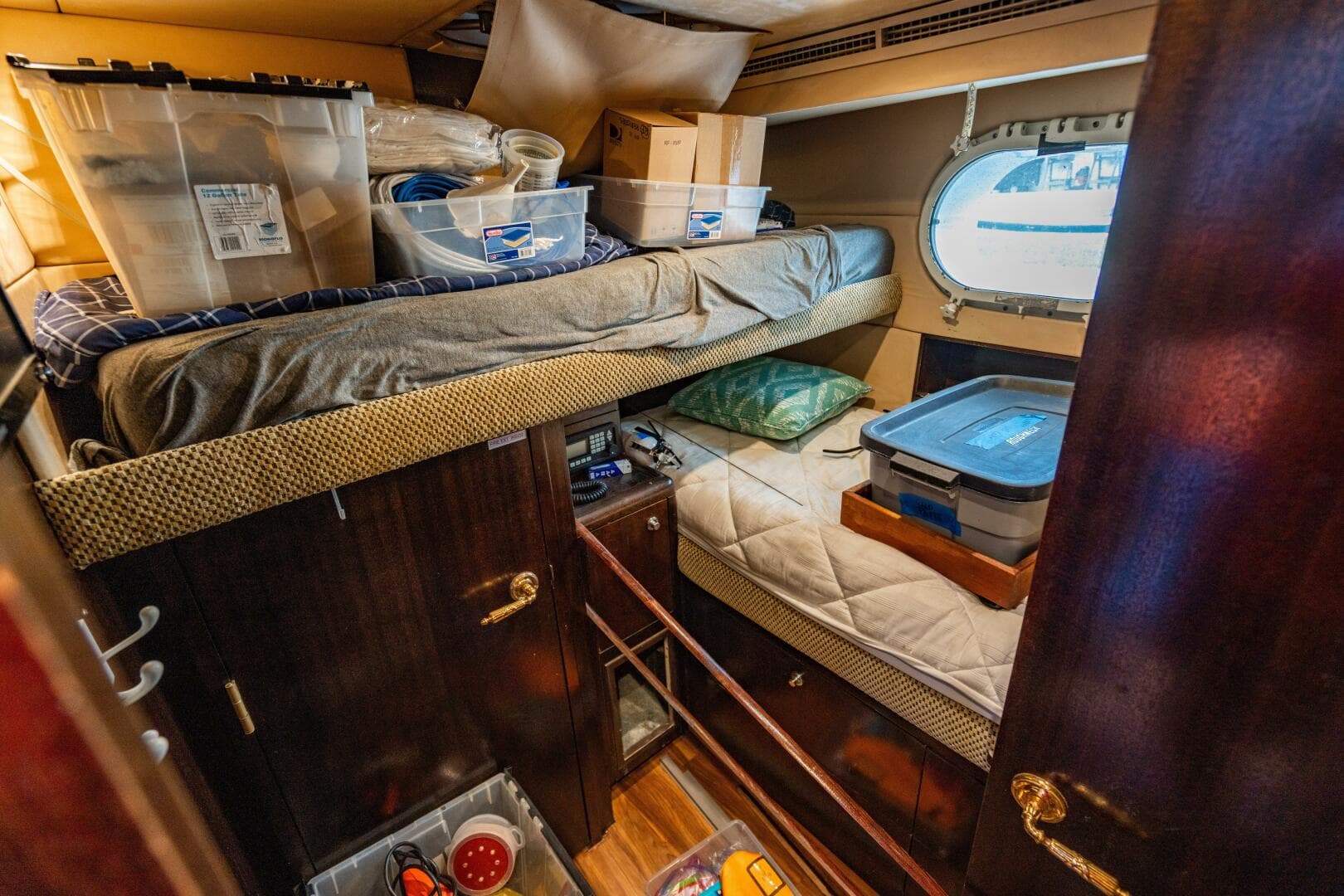 2001 Hatteras 100 Motor Yacht