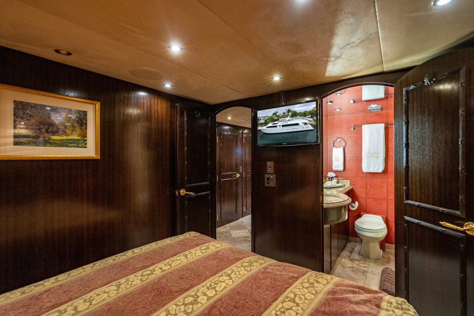 2001 Hatteras 100 Motor Yacht