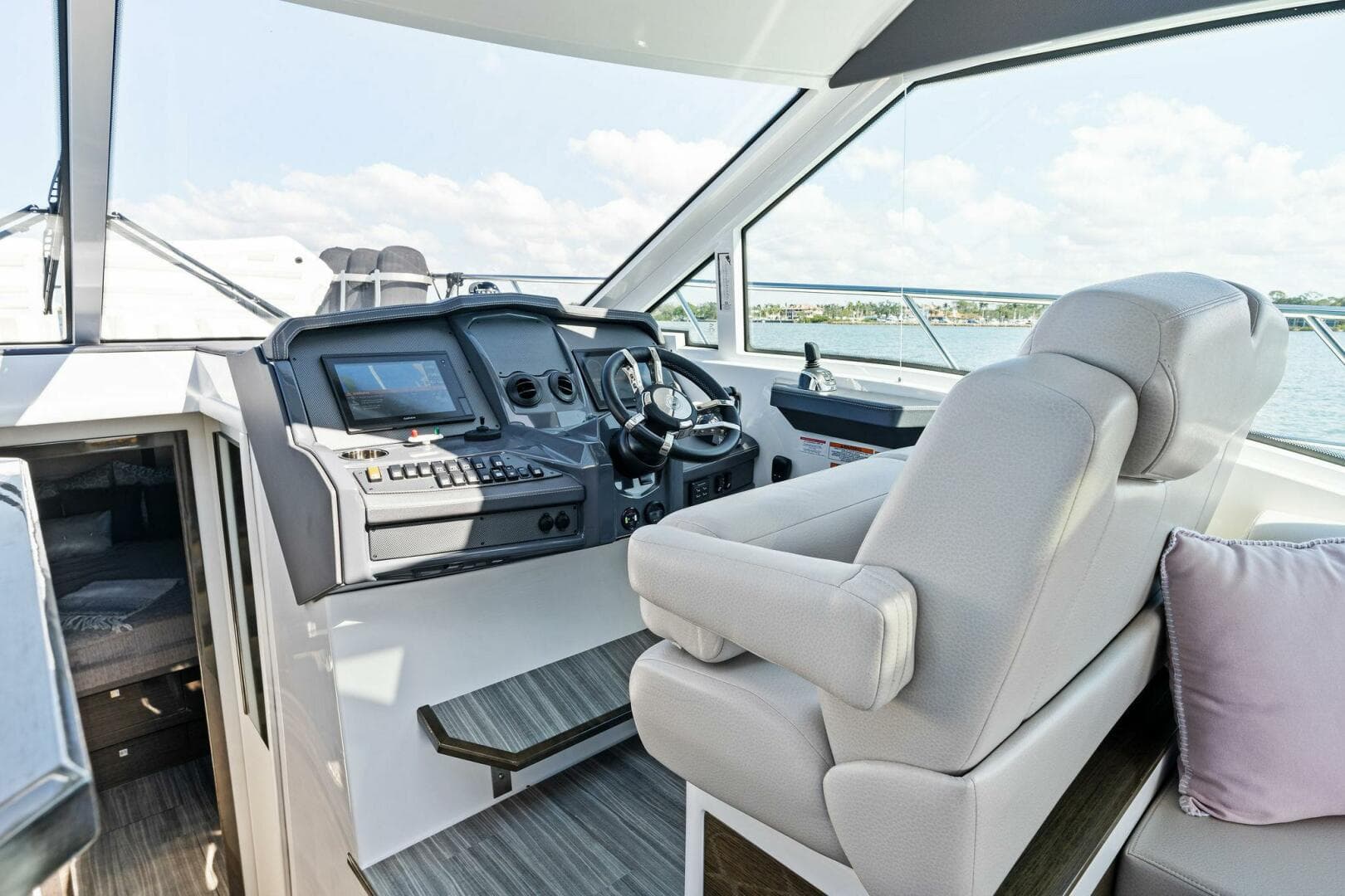 2019 Cruisers 45 Cantius 'My Everything'
