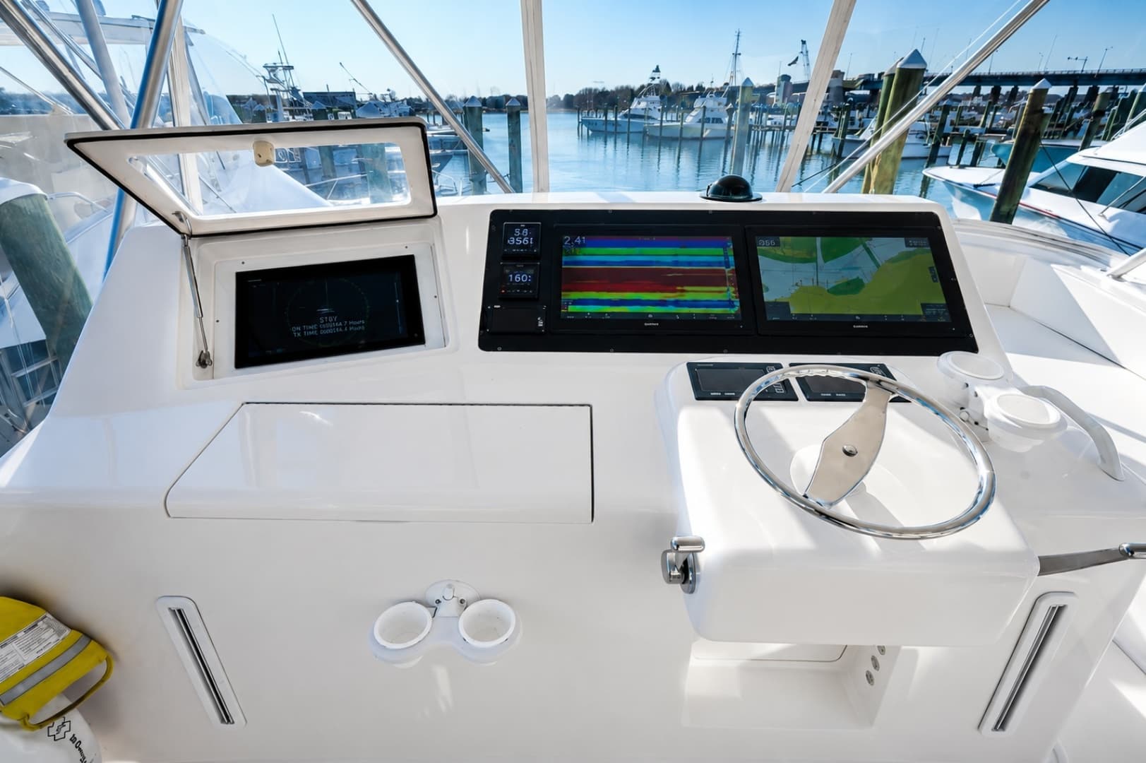 2005 Viking 45 Convertible