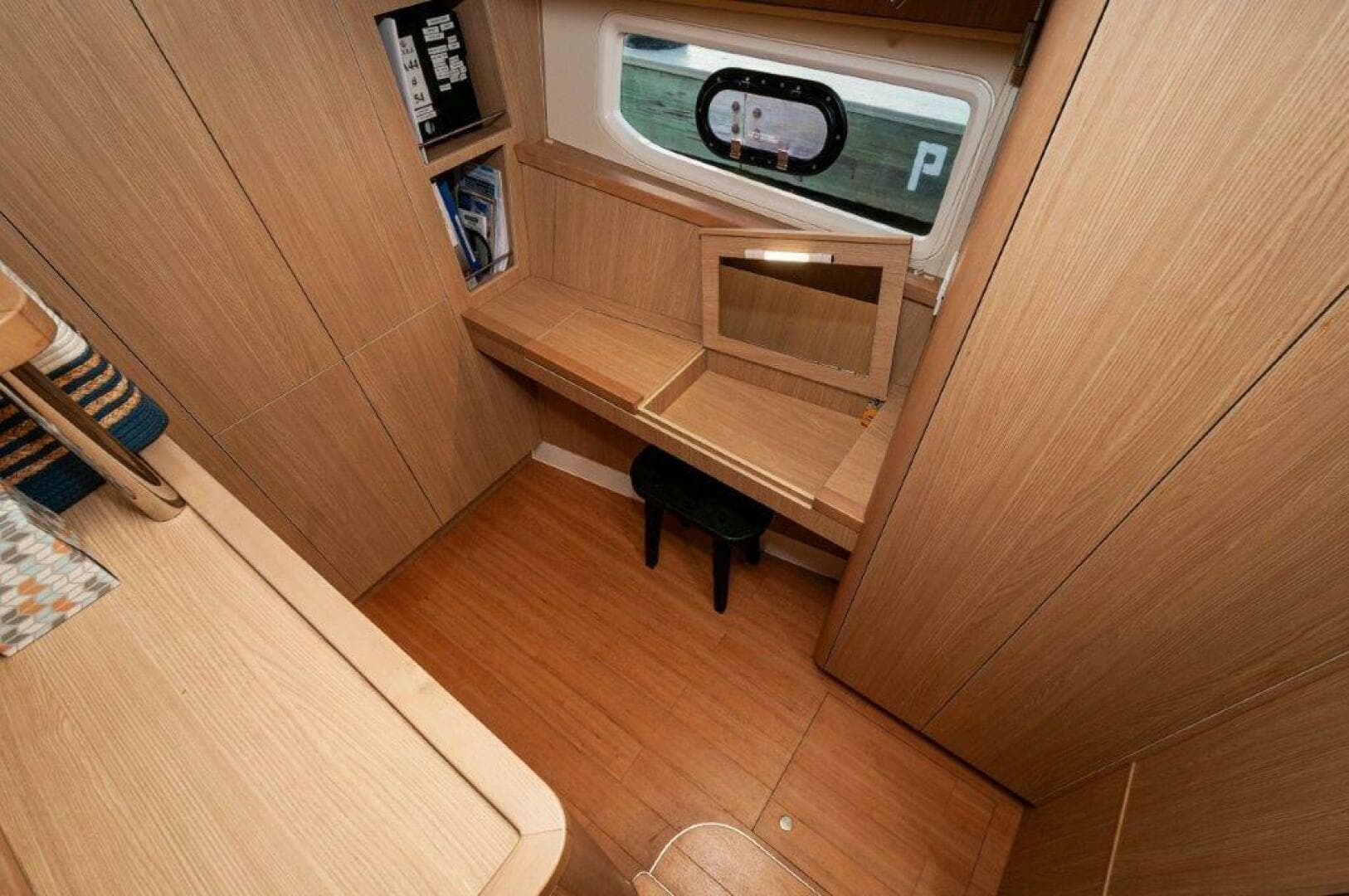 2018 Aquila 44 Catamaran- Master Stateroom 4