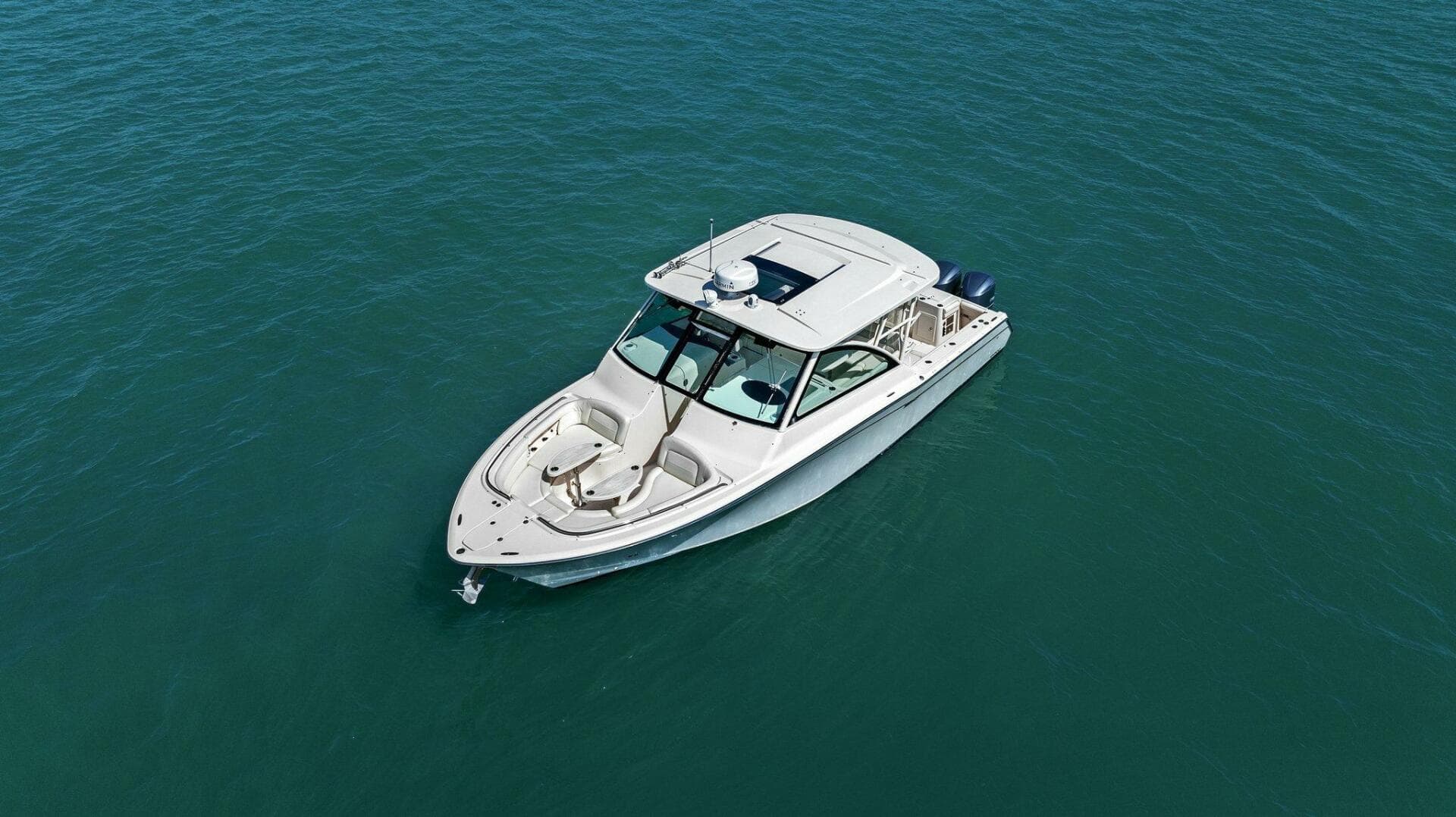 2016 375 Grady-White Freedom