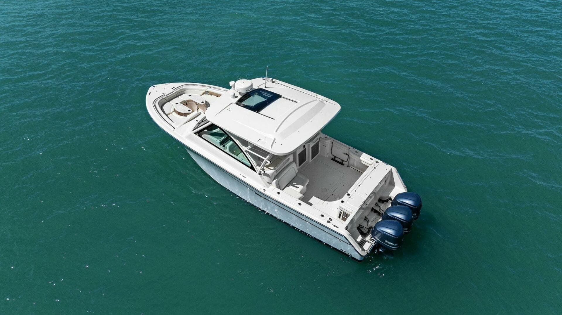 2016 375 Grady-White Freedom