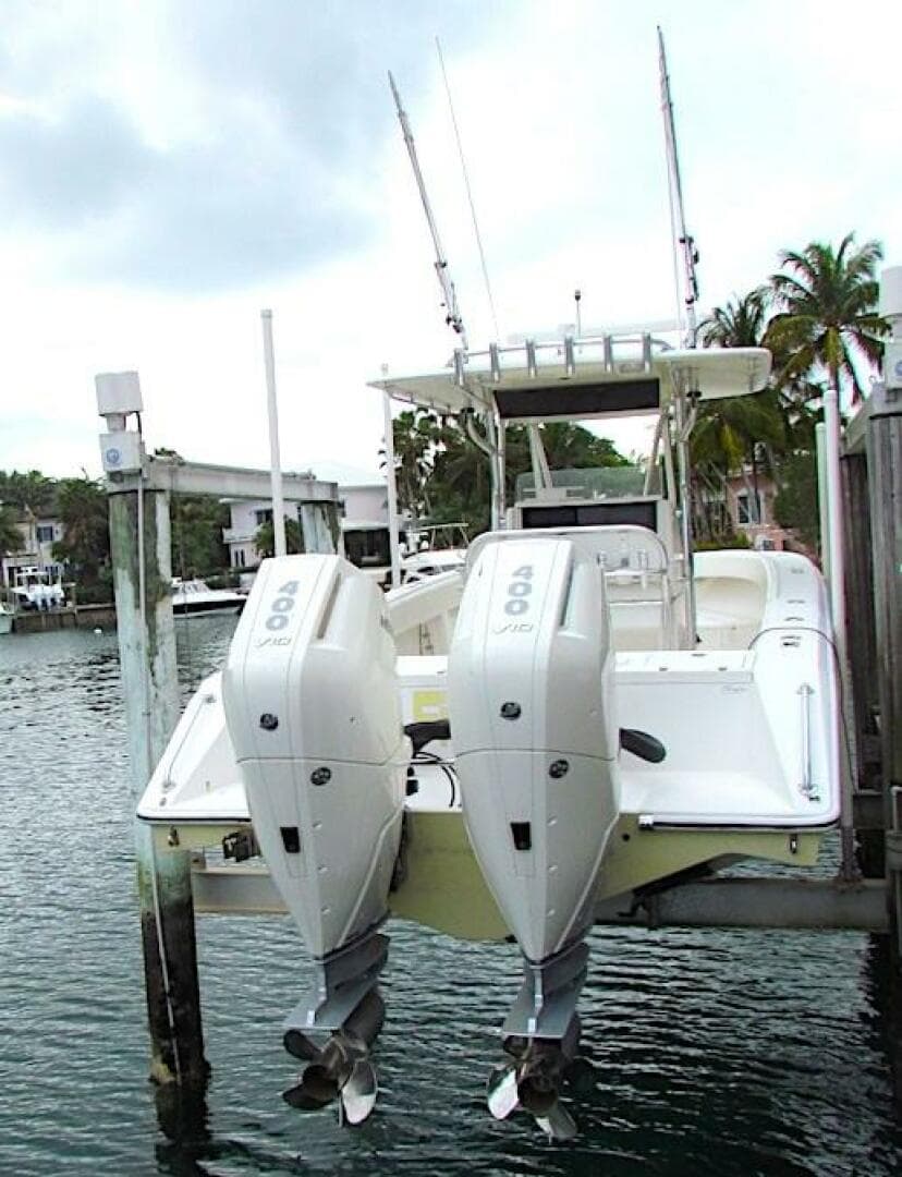 2005 Venture 34