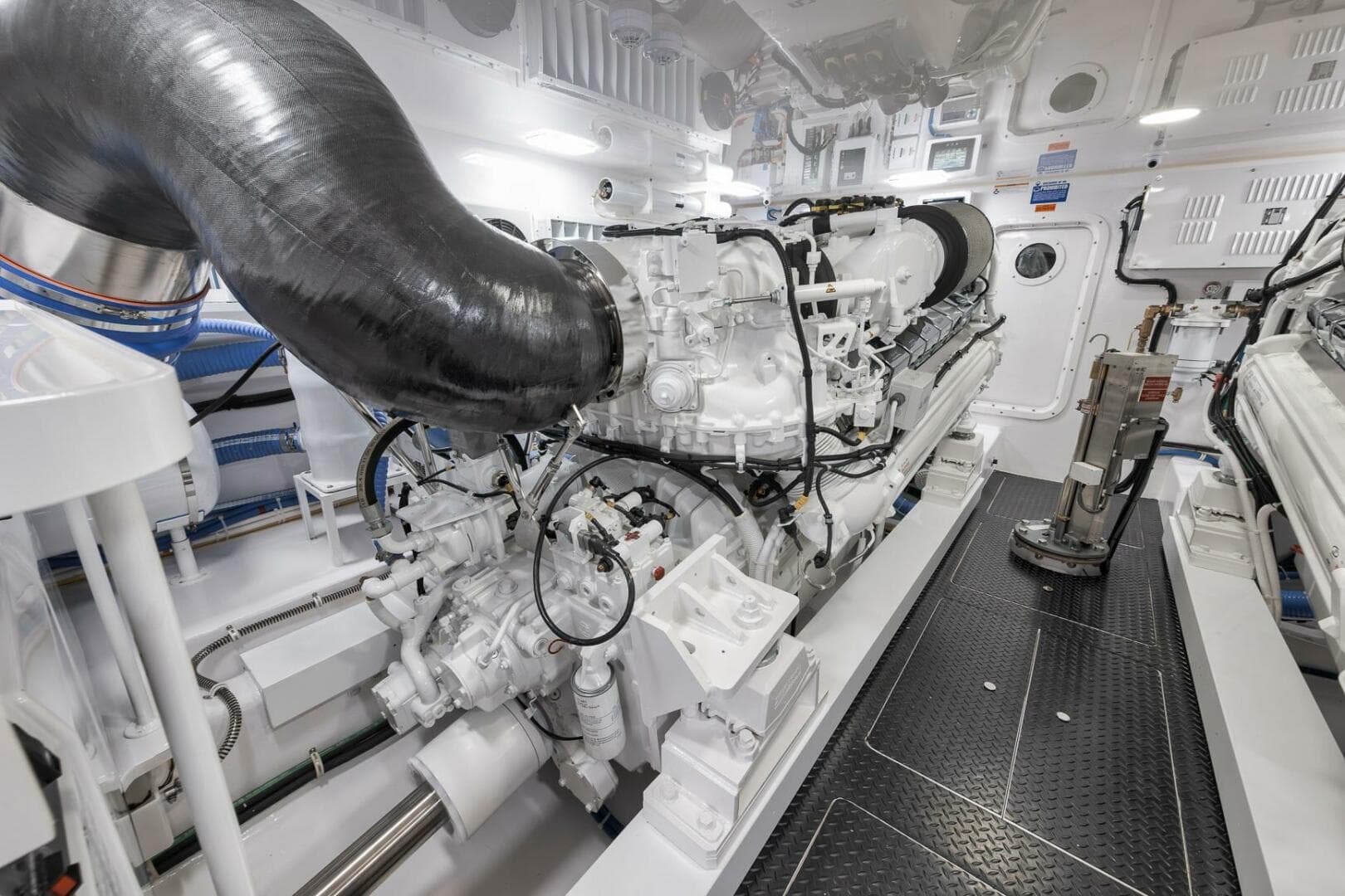 2024 Viking Convertible