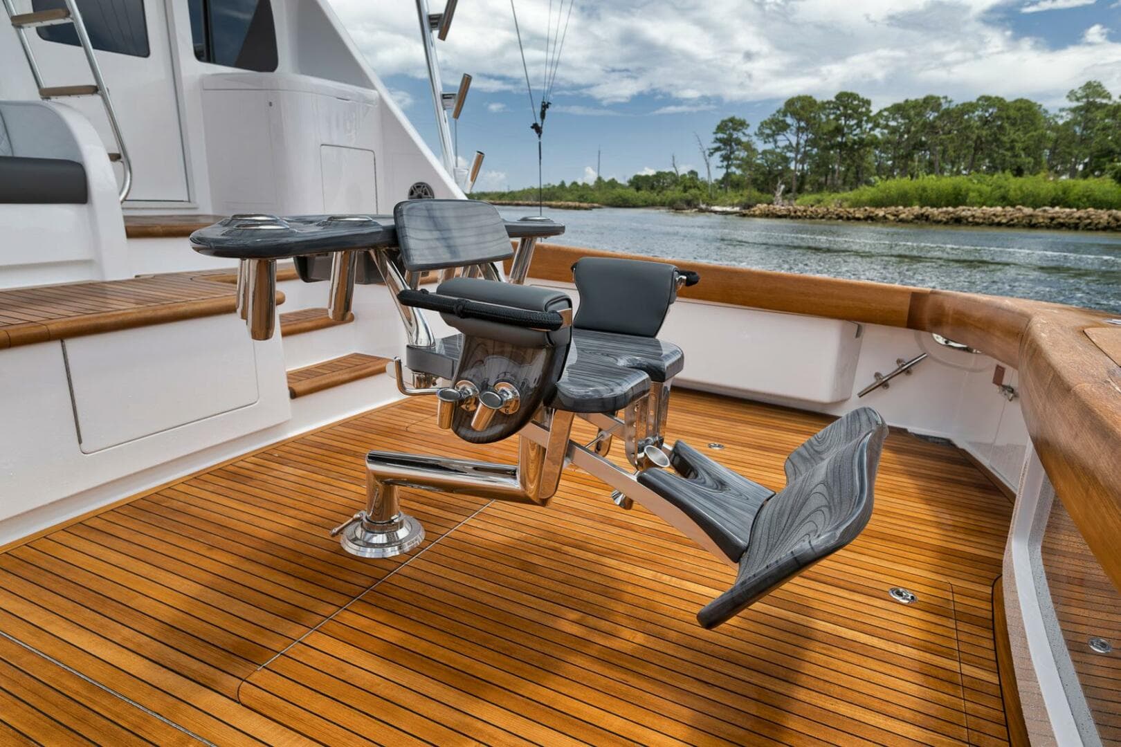 2024 Viking Convertible