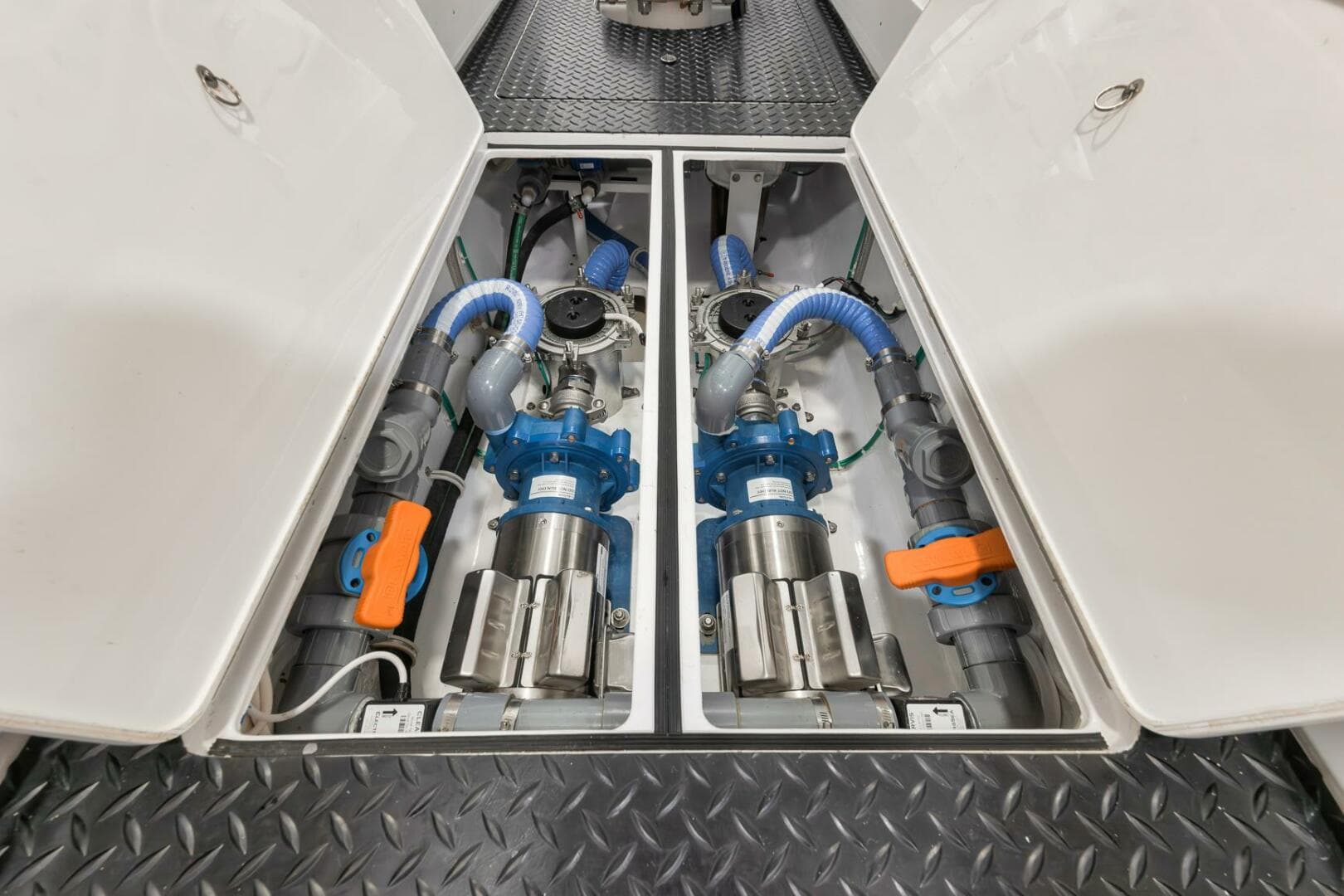 2024 Viking Convertible