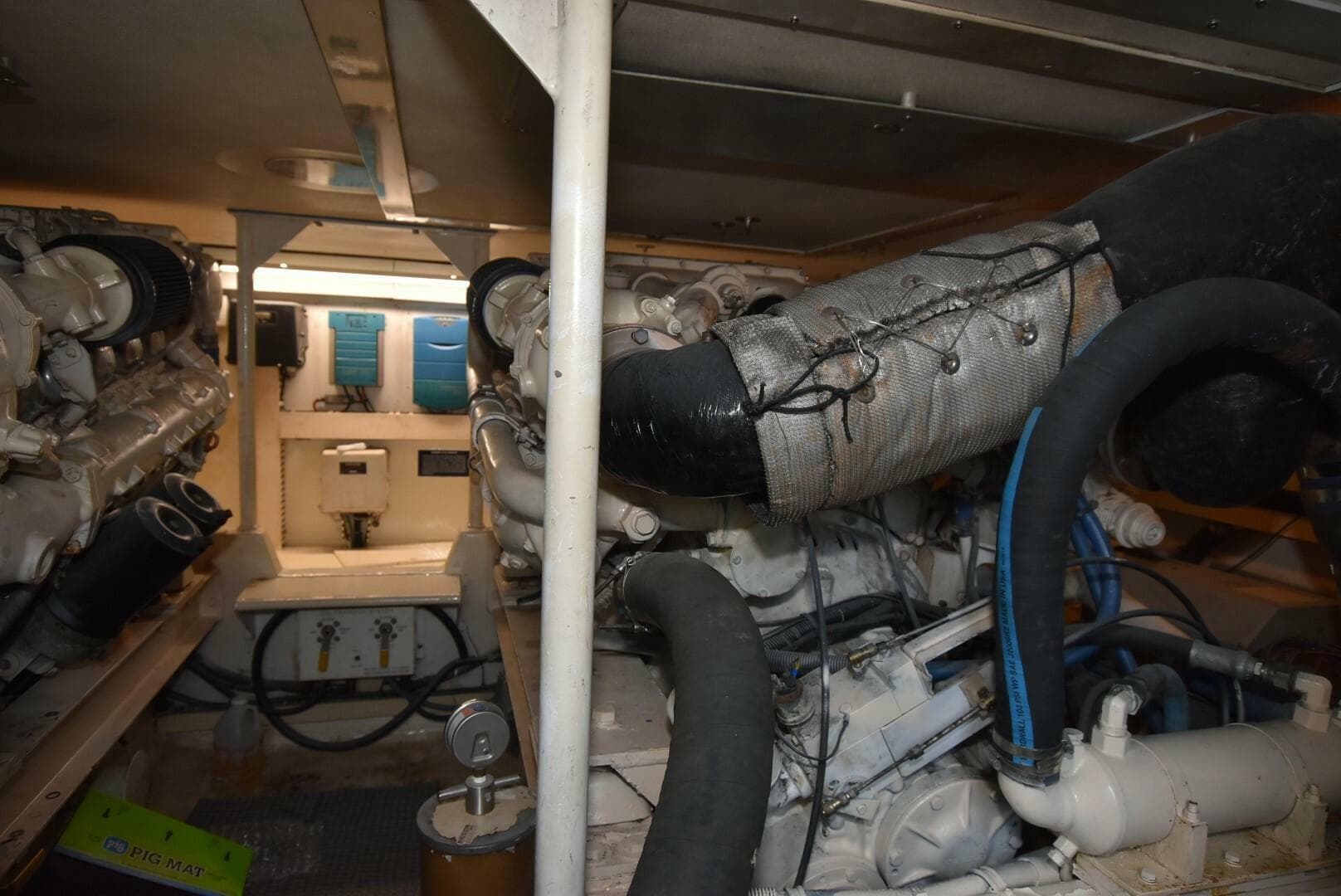 1997 Viking 50 Convertiblle