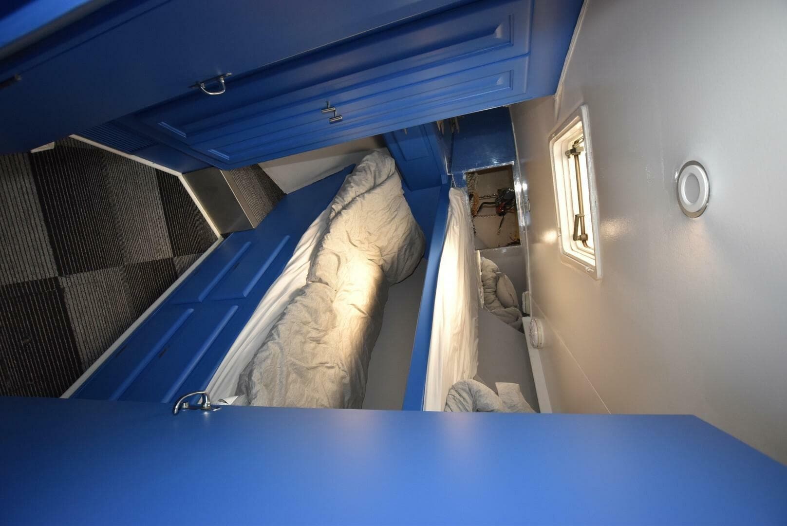 1997 Viking 50 Convertiblle