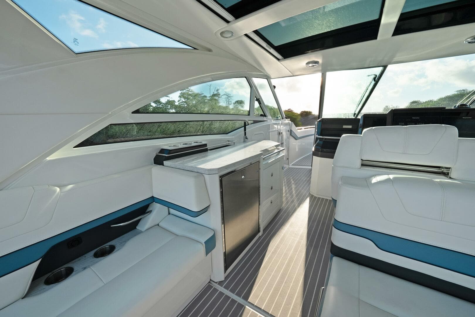 2018 Formula 430 Supersport Crossover