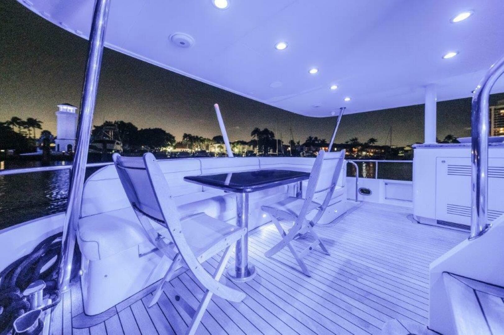 2006 Cheoy Lee Motoryacht