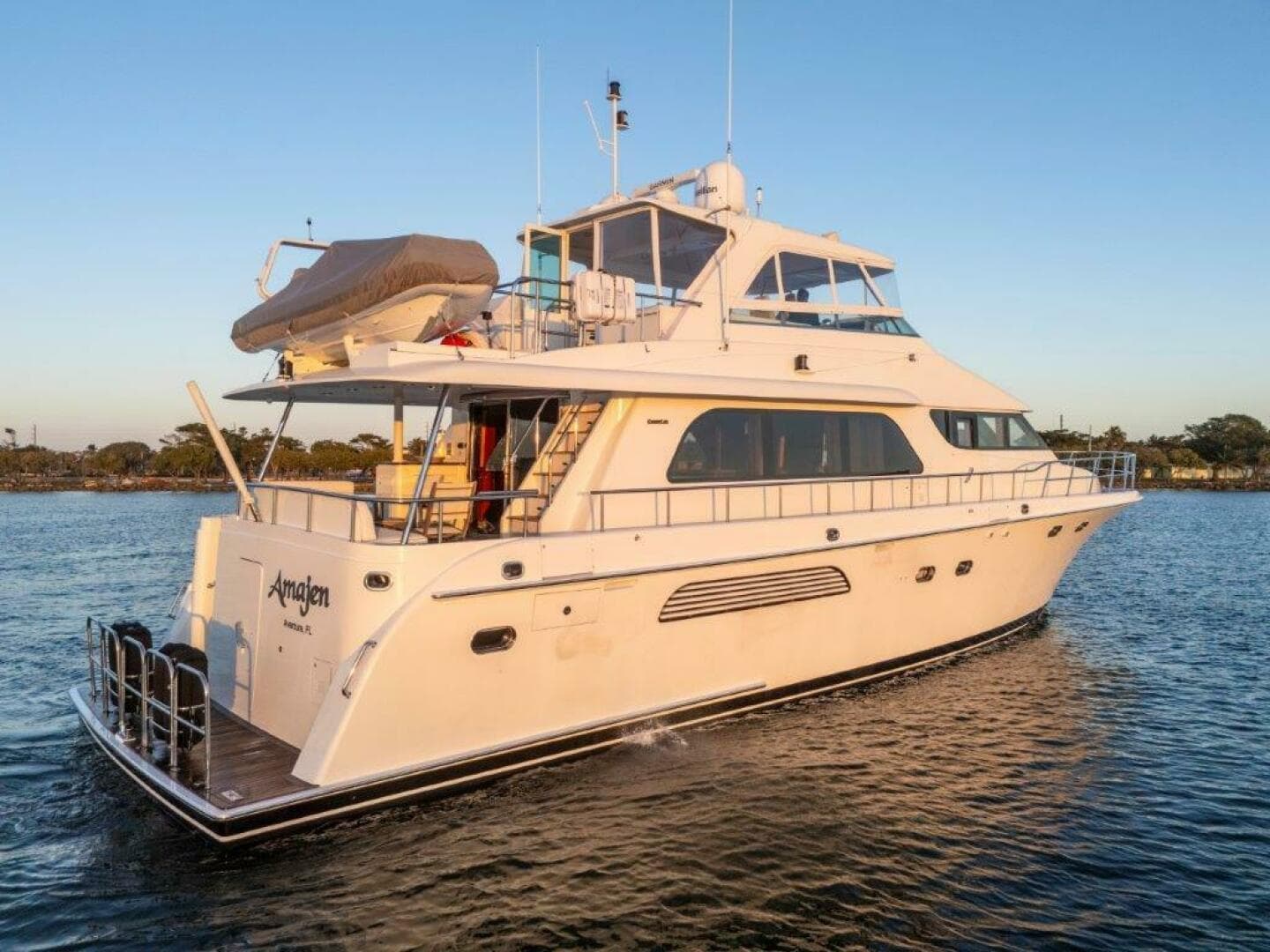 2006 Cheoy Lee Motoryacht