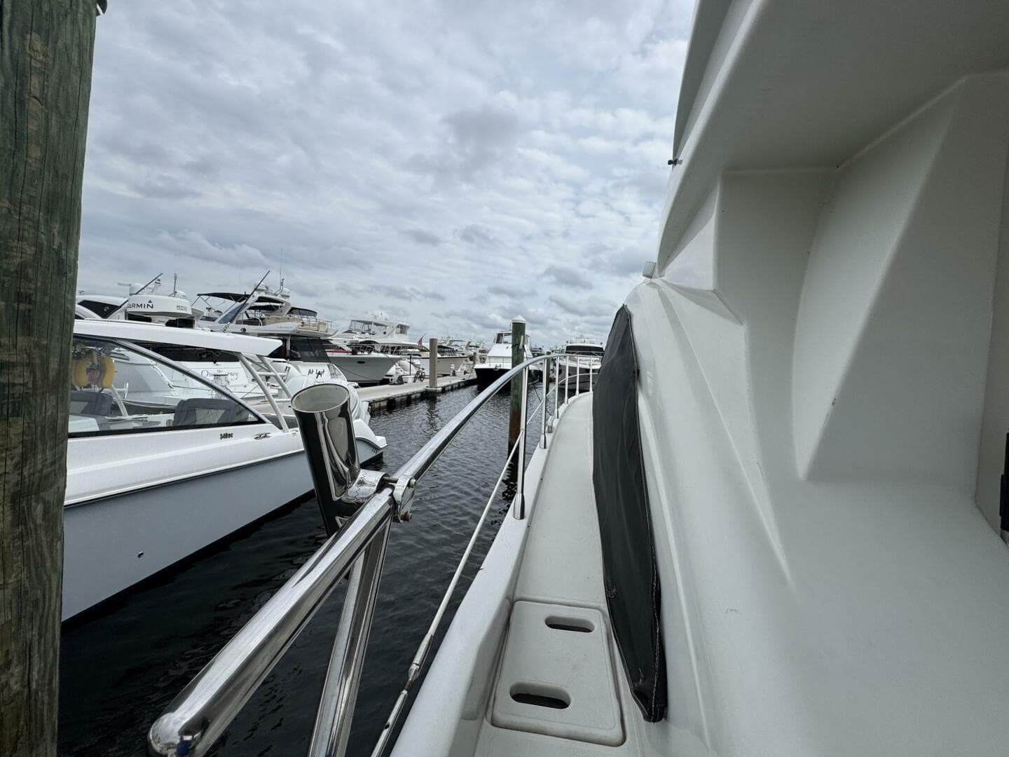 2007 Azimut 43s
