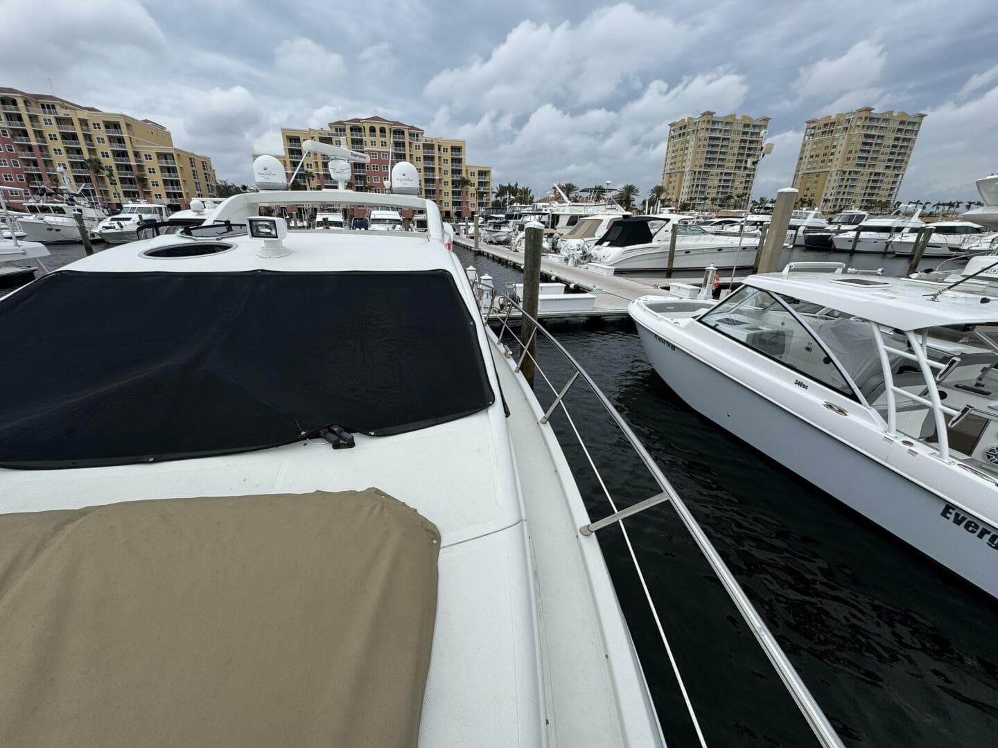 2007 Azimut 43s